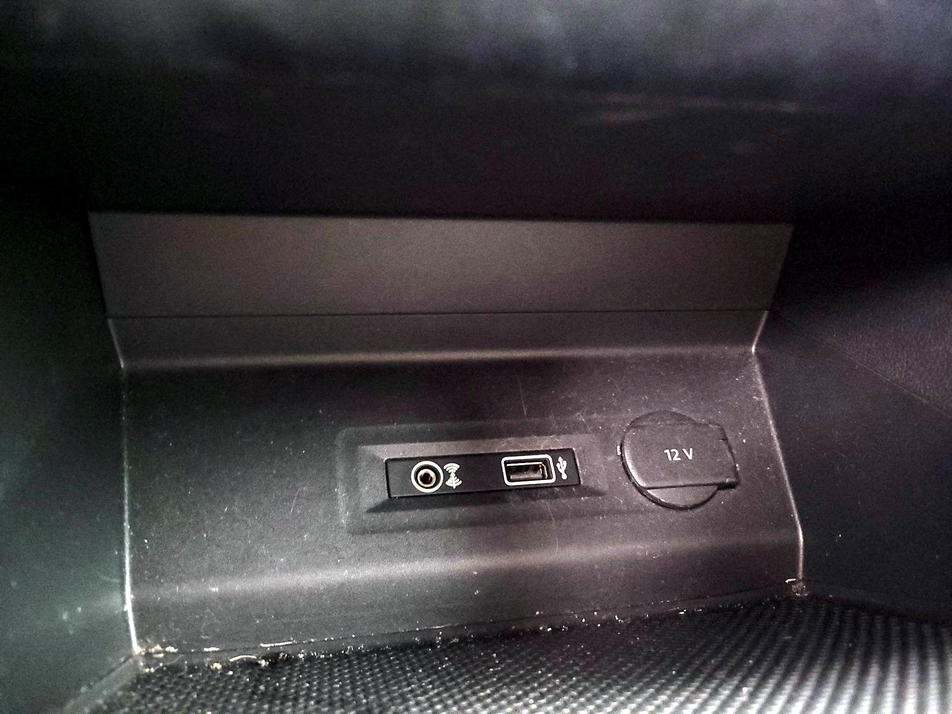 Thumbnail: 2019 Volkswagen Atlas - 18