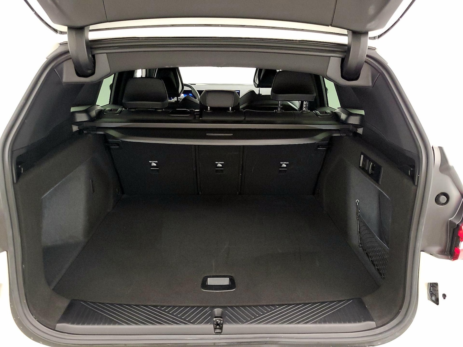 2026 BMW X3 30 - Photo 20
