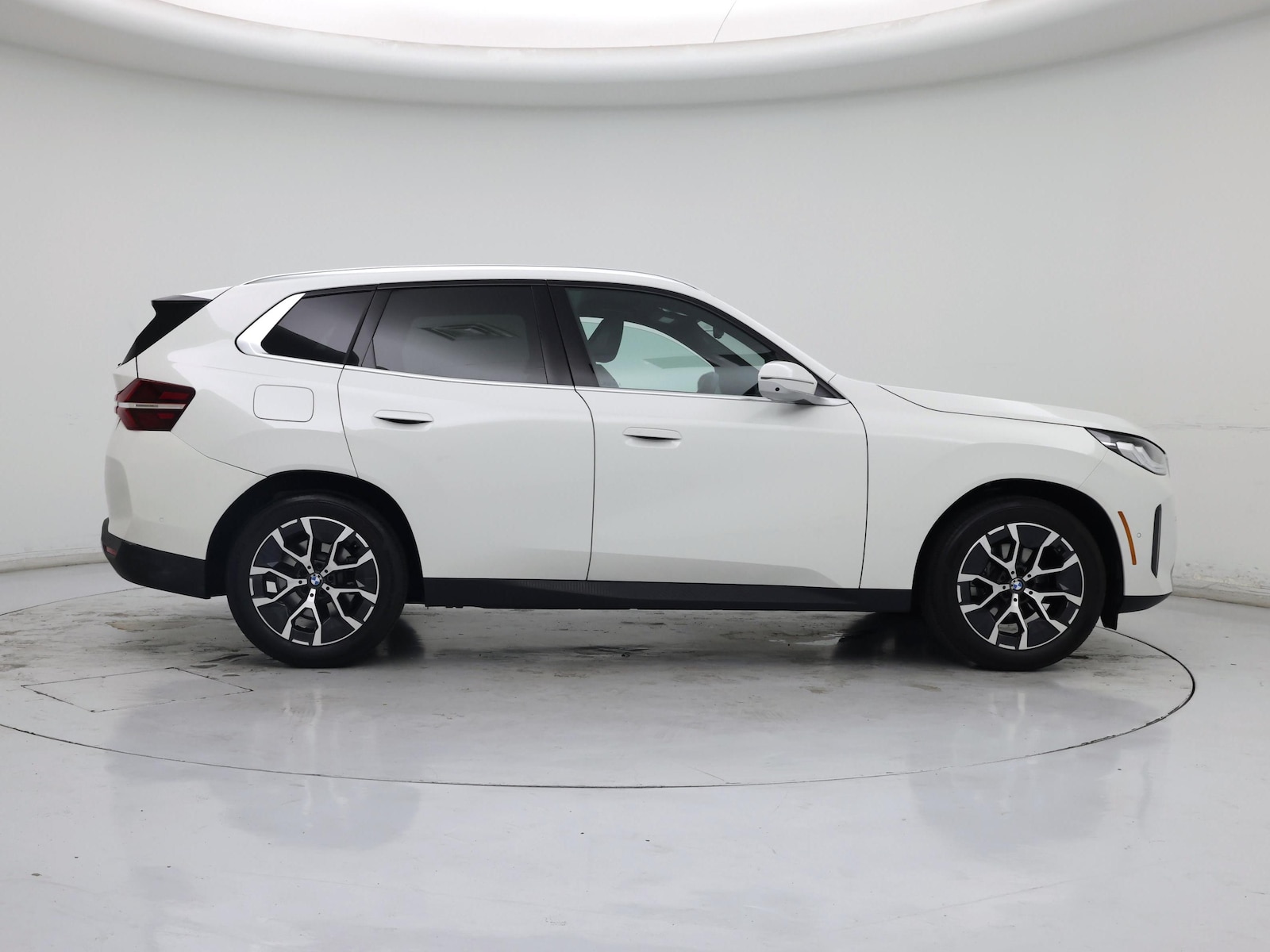 2026 BMW X3 30 - Photo 8