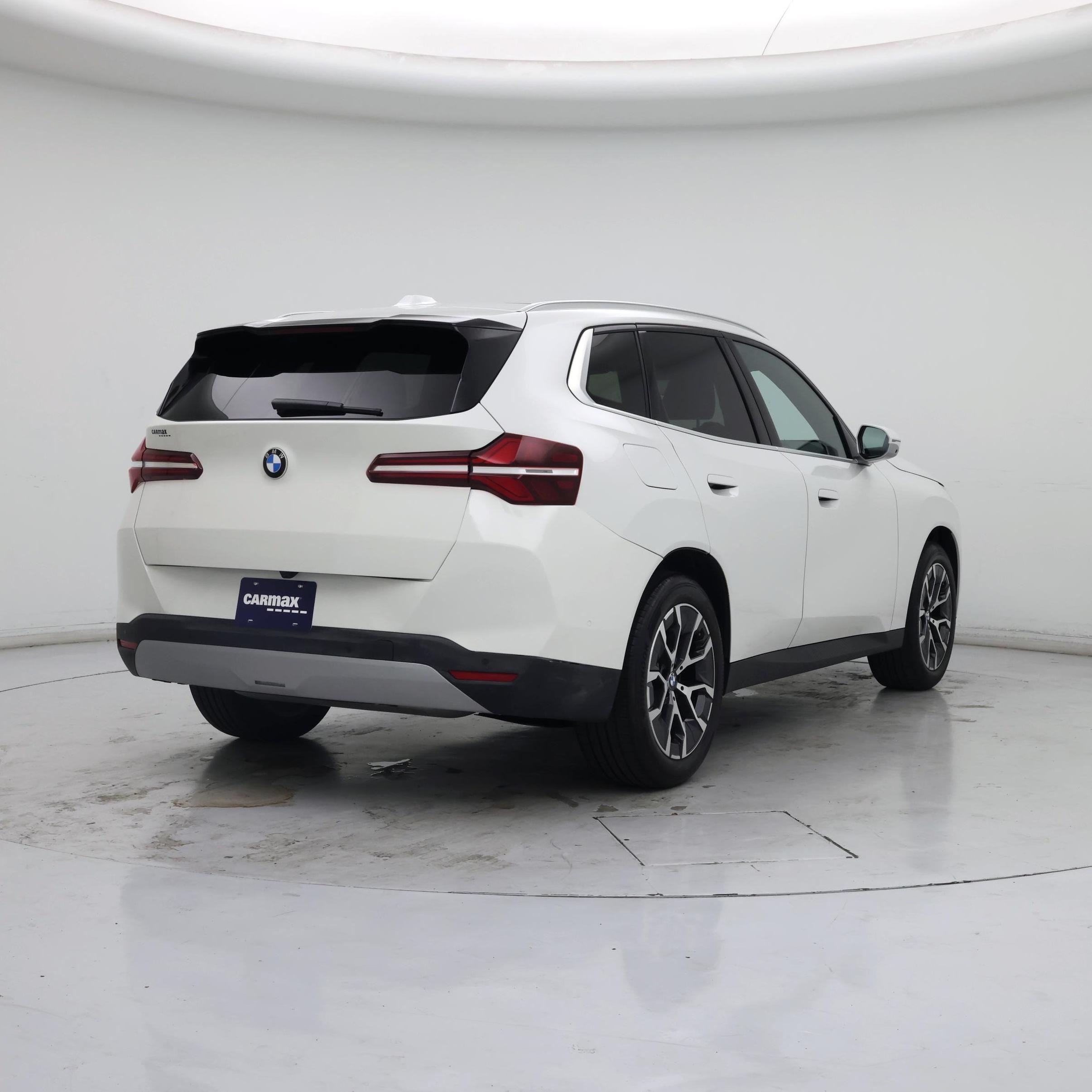 Thumbnail: 2026 BMW X3 - 8