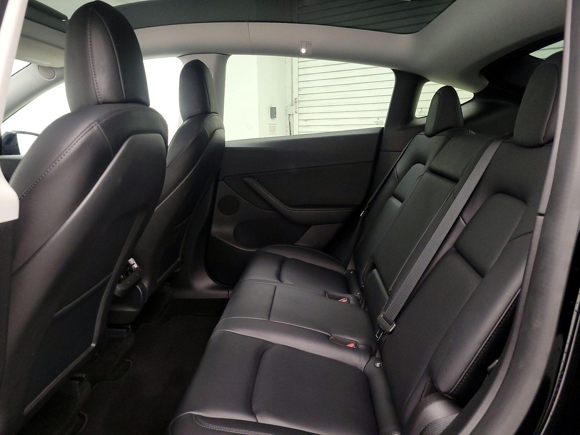 Thumbnail: 2022 Tesla Model Y - 20