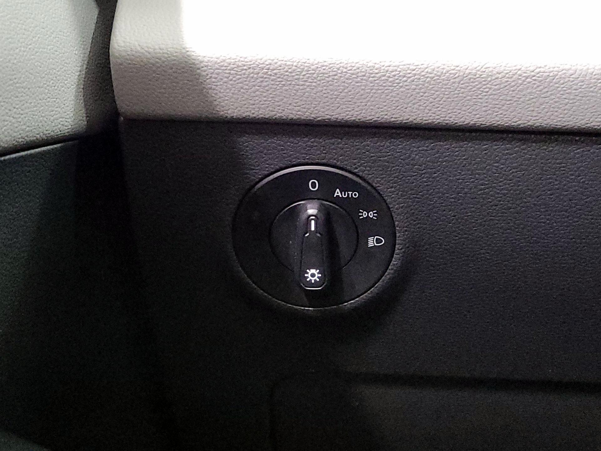 Thumbnail: 2023 Volkswagen Taos - 13