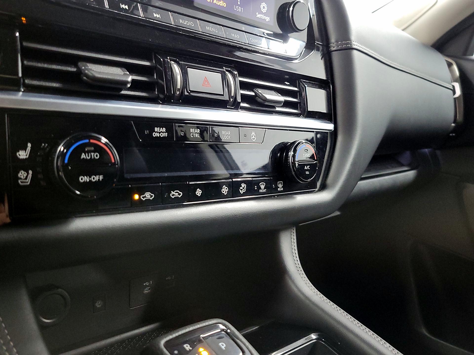 Thumbnail: 2022 Nissan Pathfinder - 14