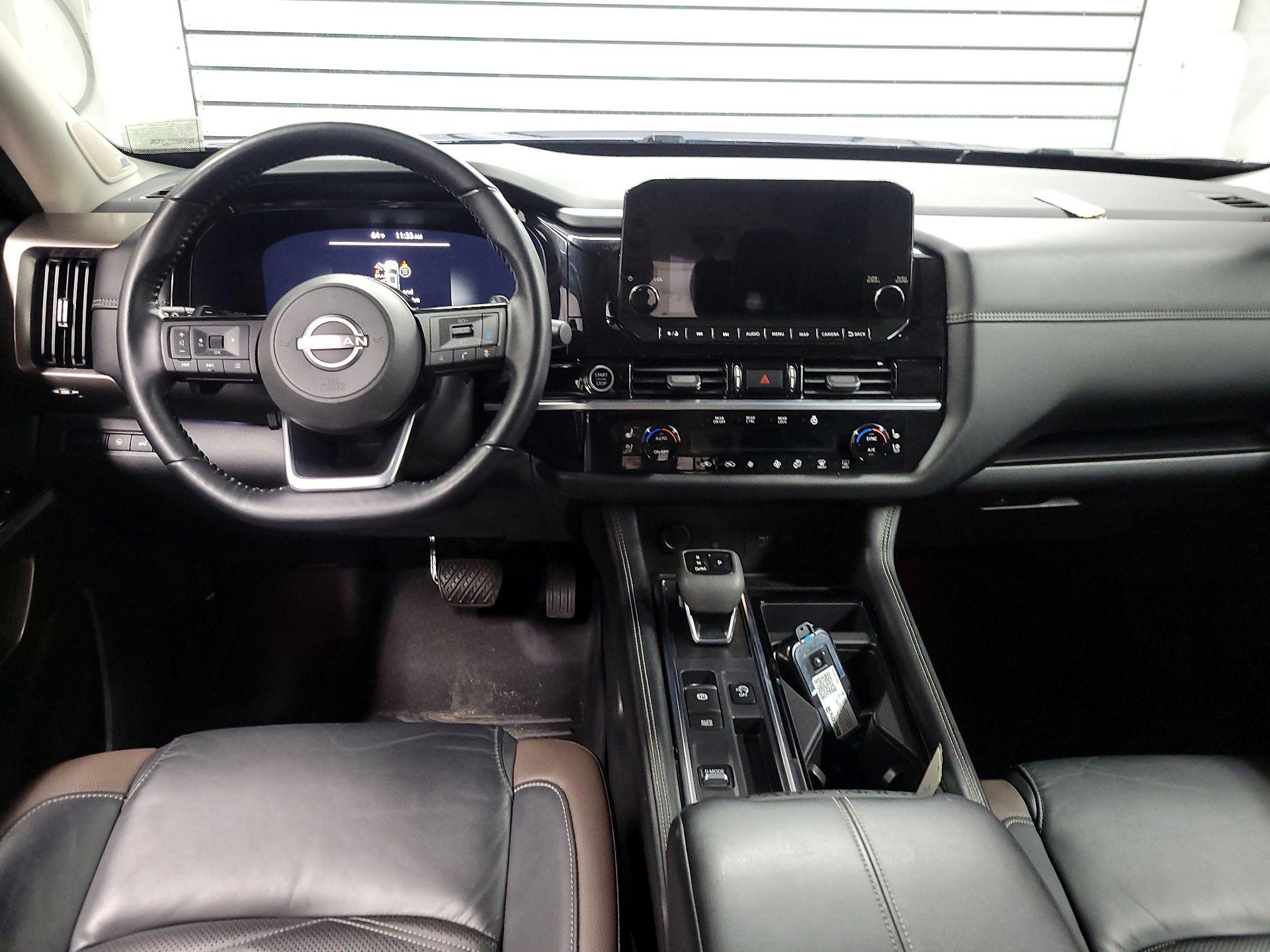 Thumbnail: 2022 Nissan Pathfinder - 8