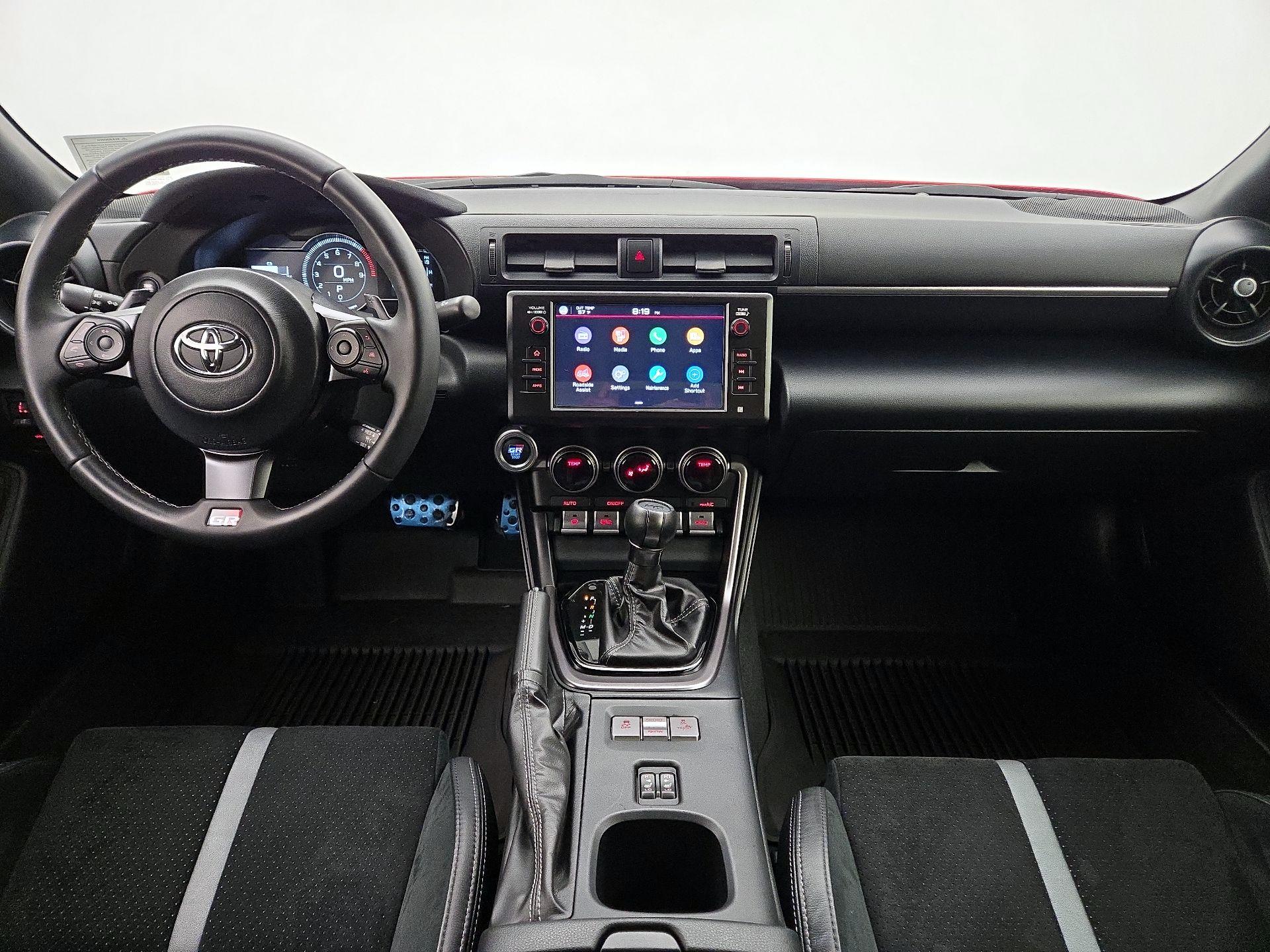 Thumbnail: 2025 Toyota GR86 - 9