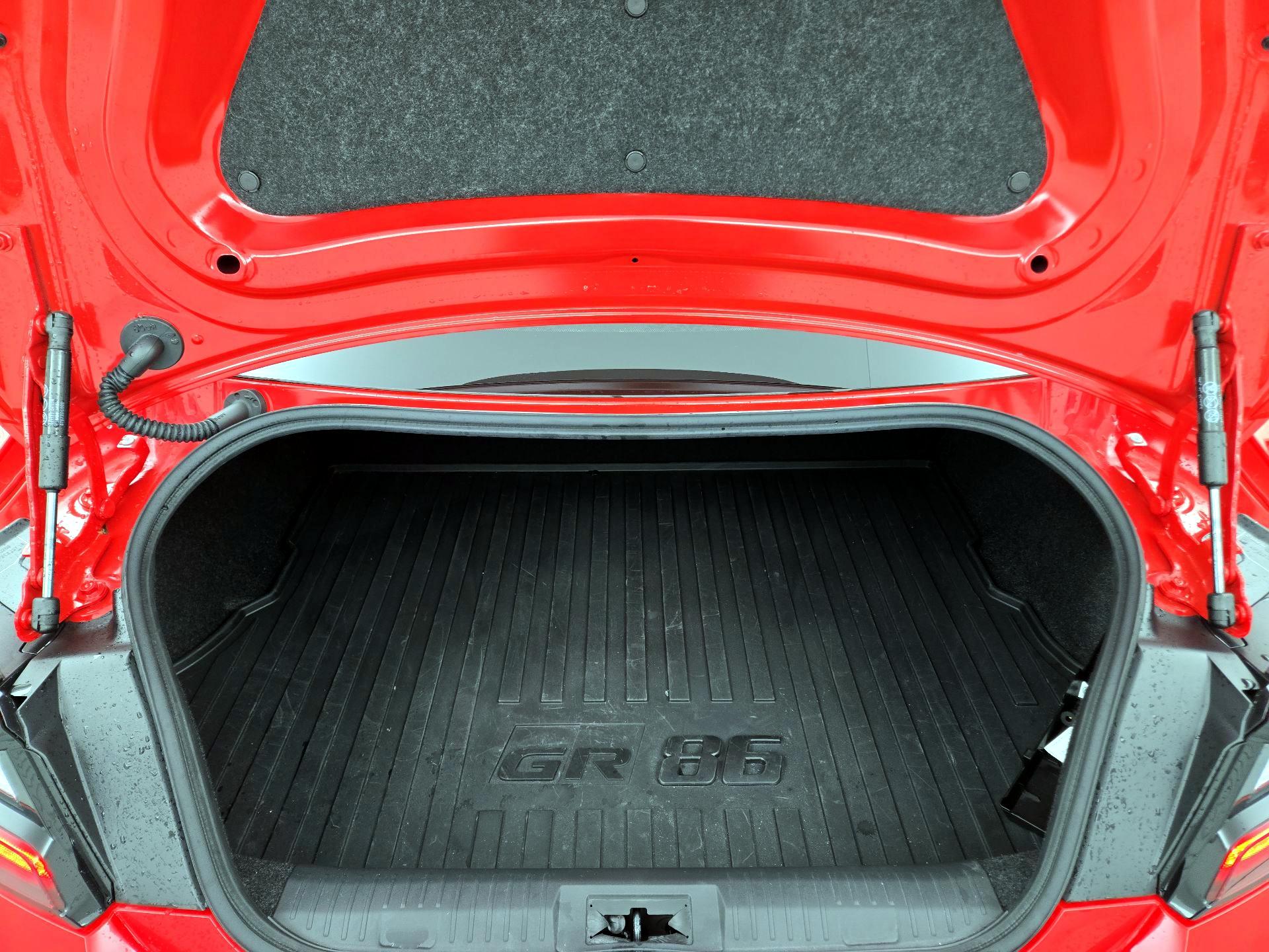 Thumbnail: 2025 Toyota GR86 - 19