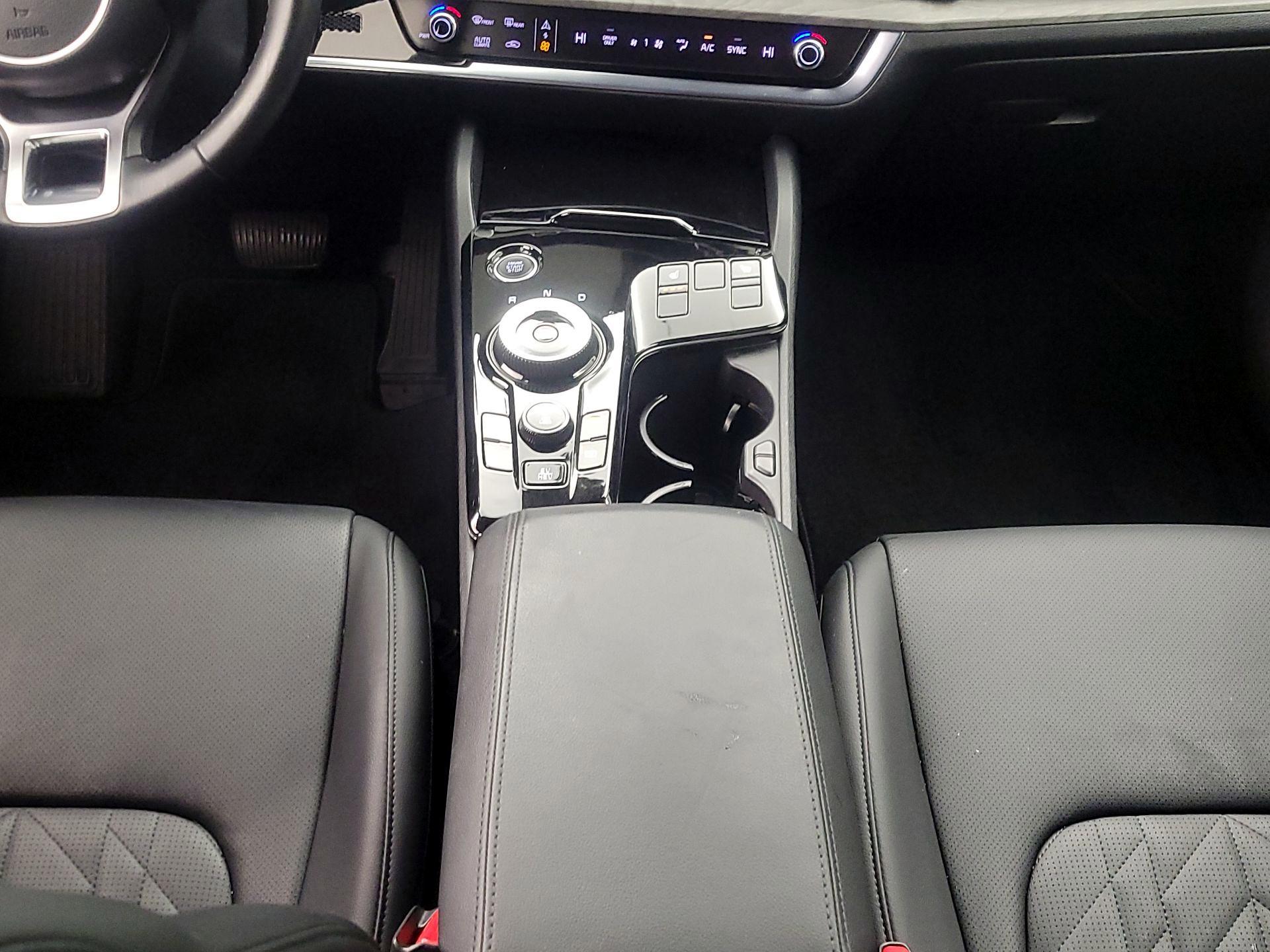 Thumbnail: 2023 Kia Sportage - 18