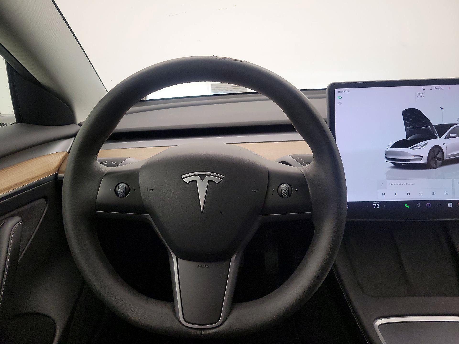 Thumbnail: 2022 Tesla Model 3 - 10