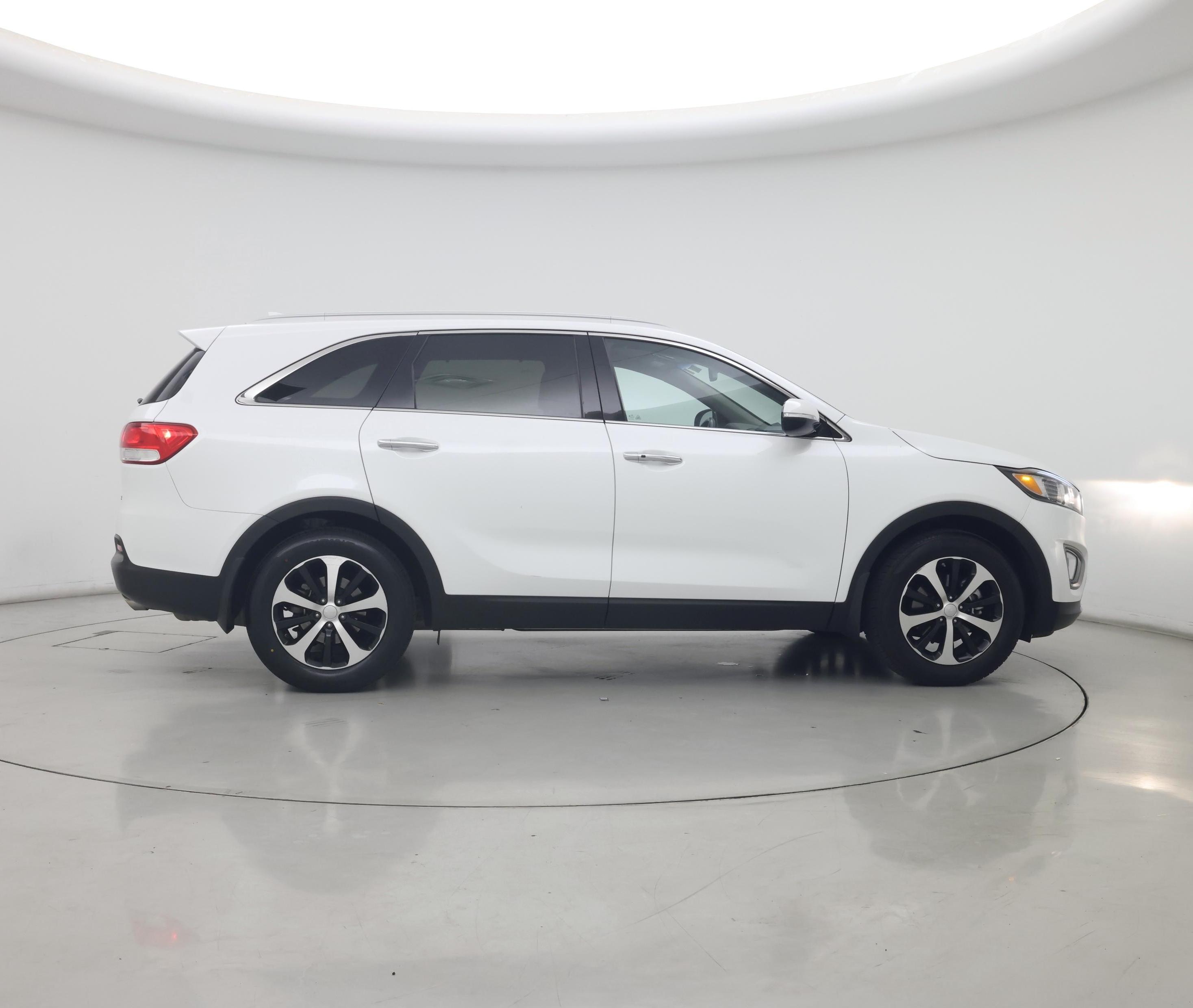 Thumbnail: 2017 Kia Sorento - 7