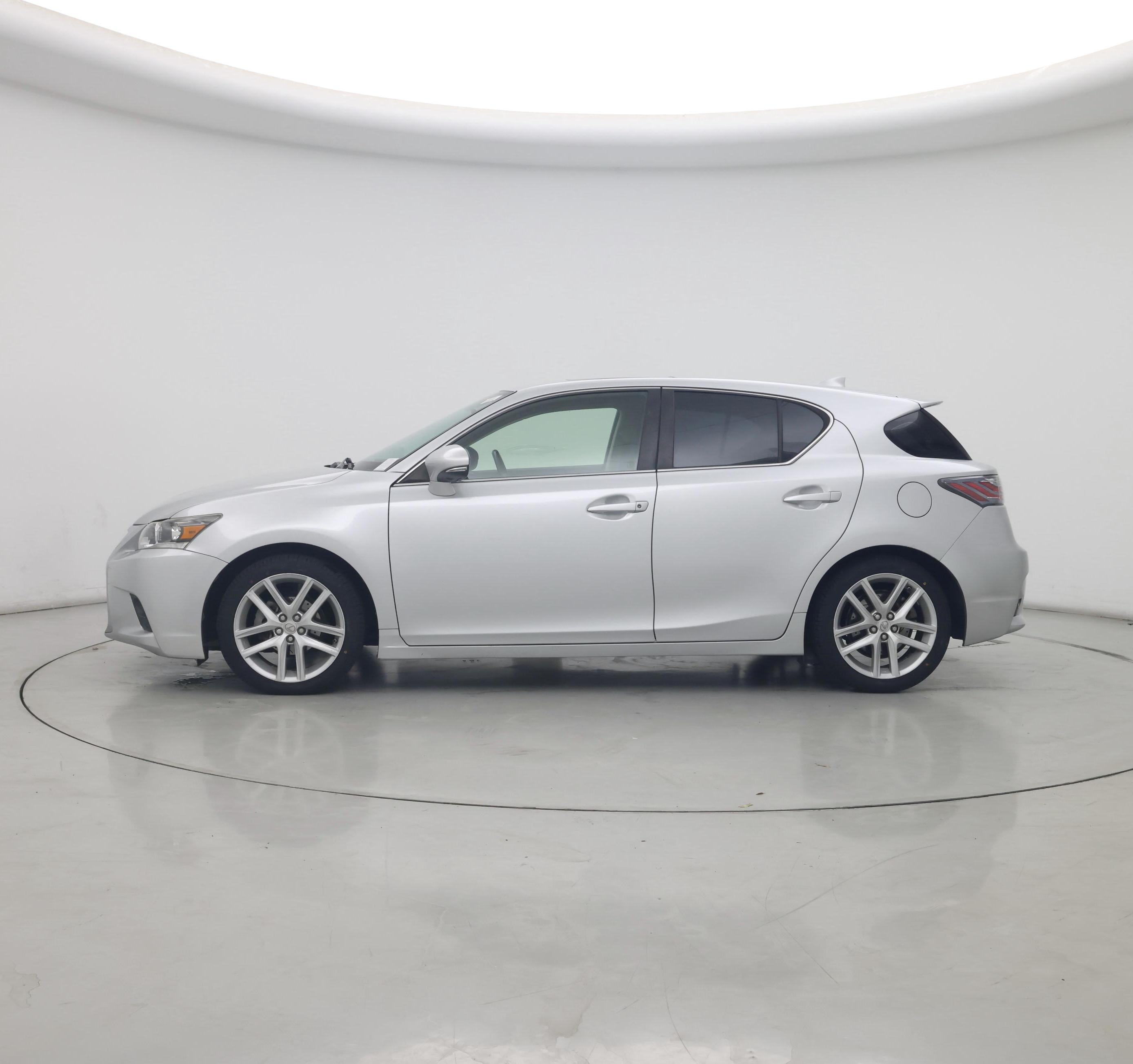 Thumbnail: 2015 Lexus CT - 3