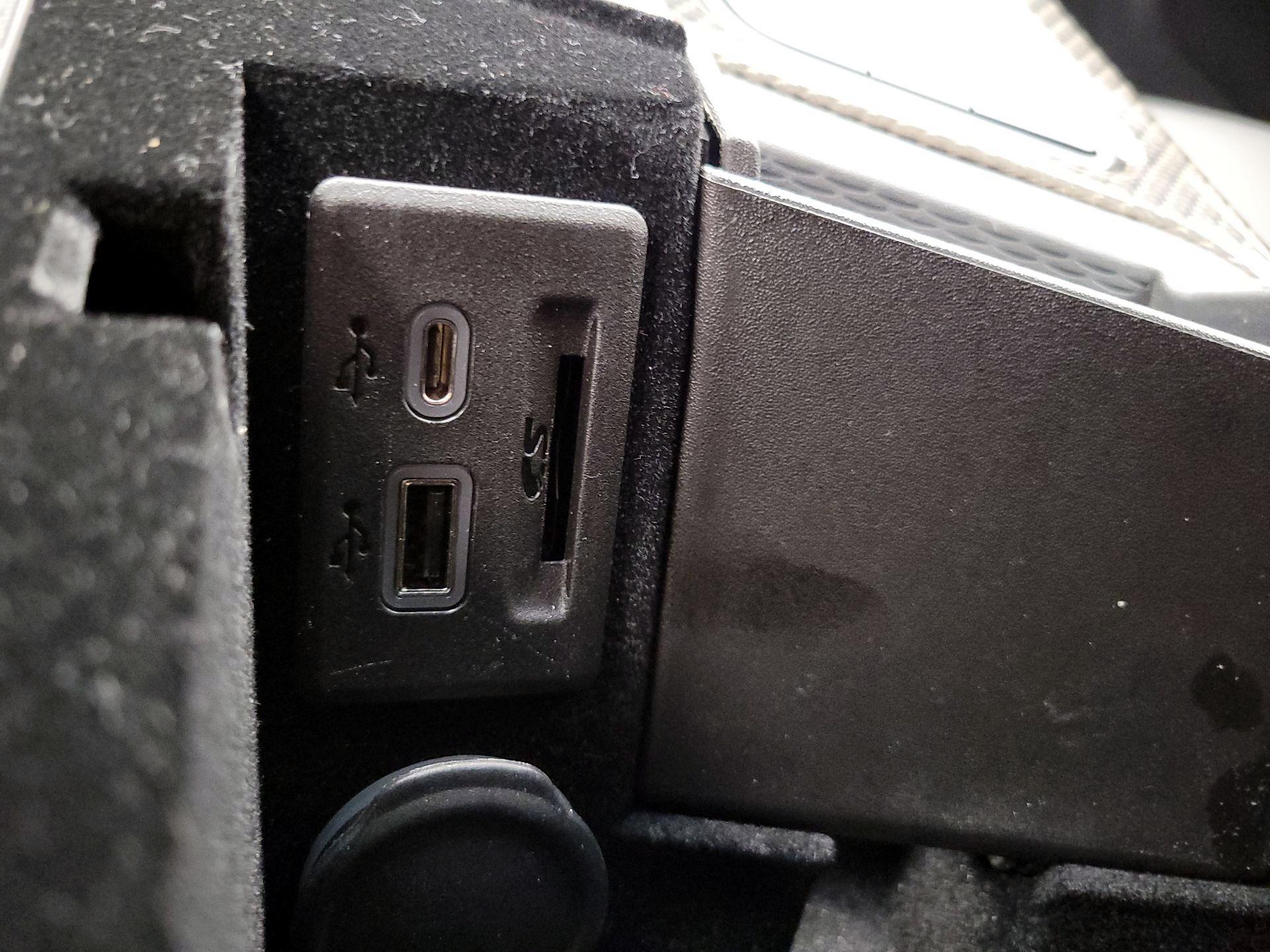 Thumbnail: 2022 Cadillac CT4 - 19