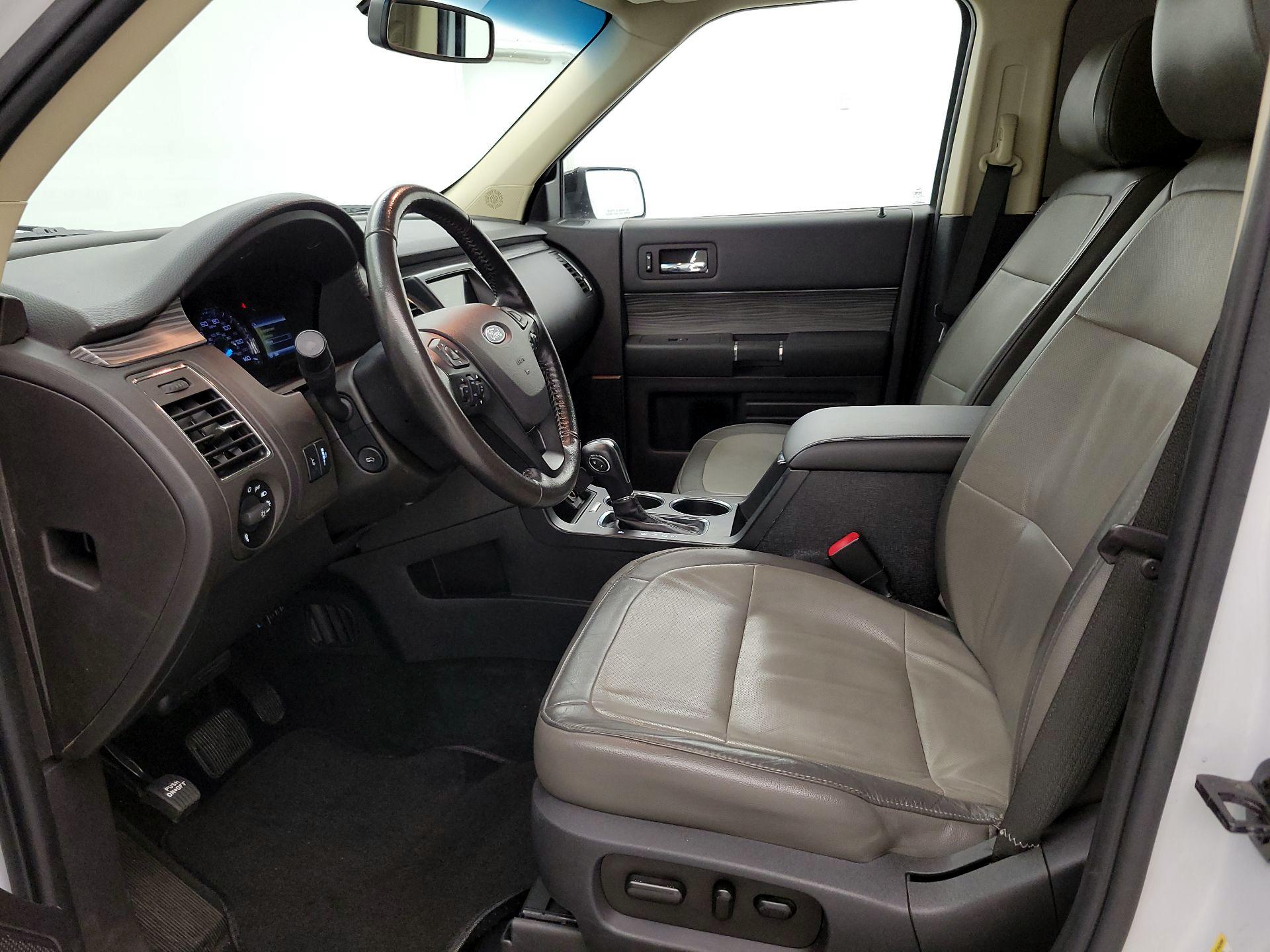 Thumbnail: 2018 Ford Flex - 11