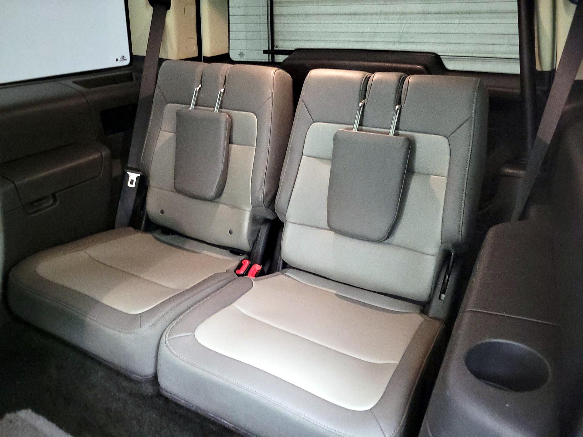 Thumbnail: 2018 Ford Flex - 20