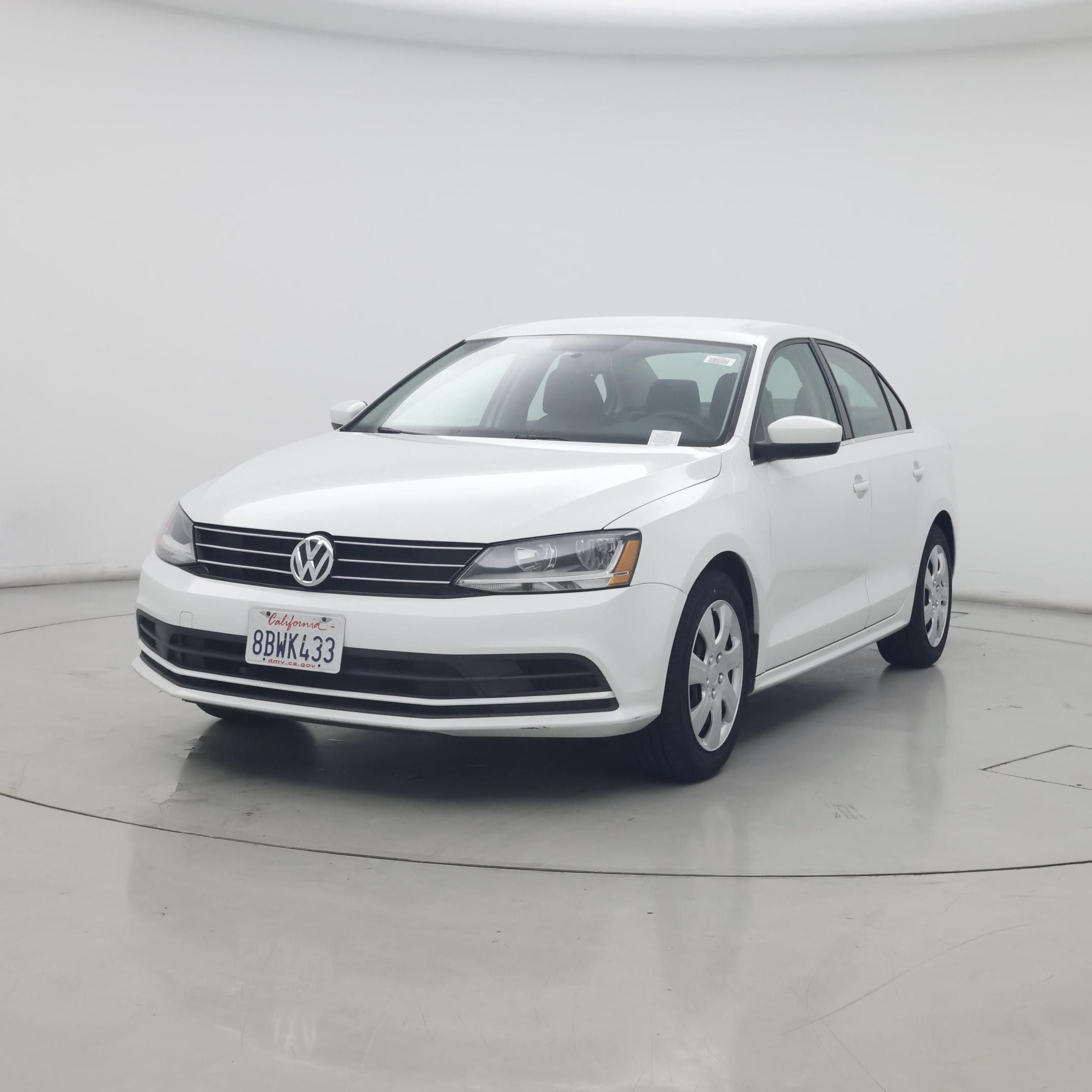 Thumbnail: 2017 Volkswagen Jetta - 4