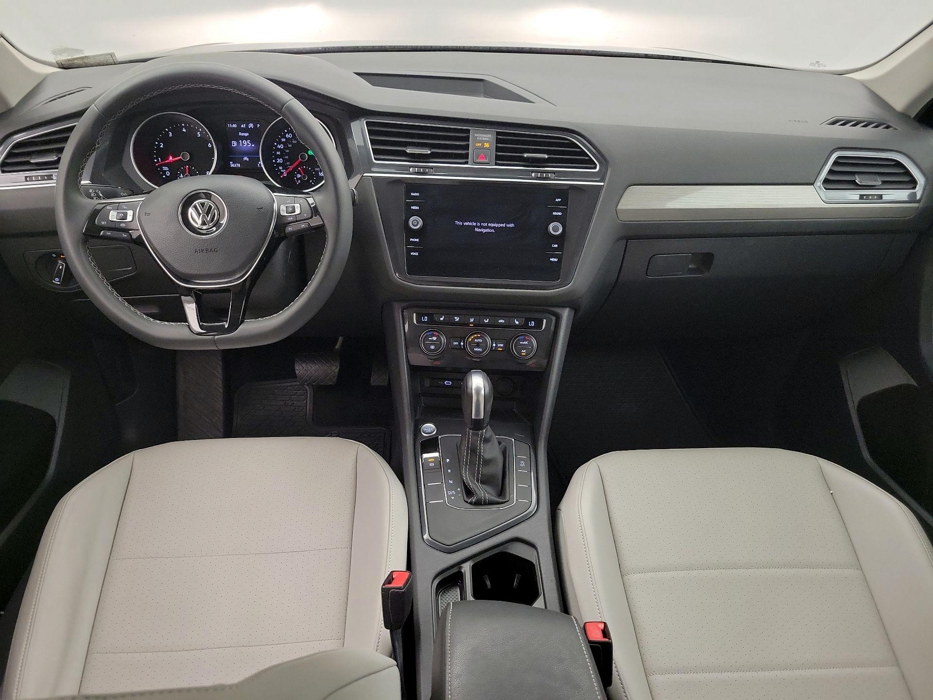 Thumbnail: 2021 Volkswagen Tiguan - 9