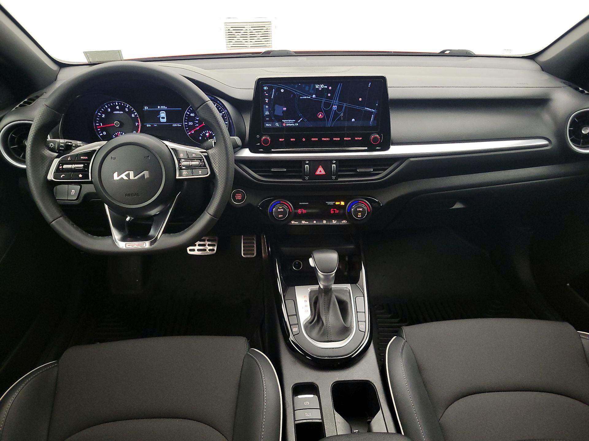 Thumbnail: 2023 Kia Forte - 9