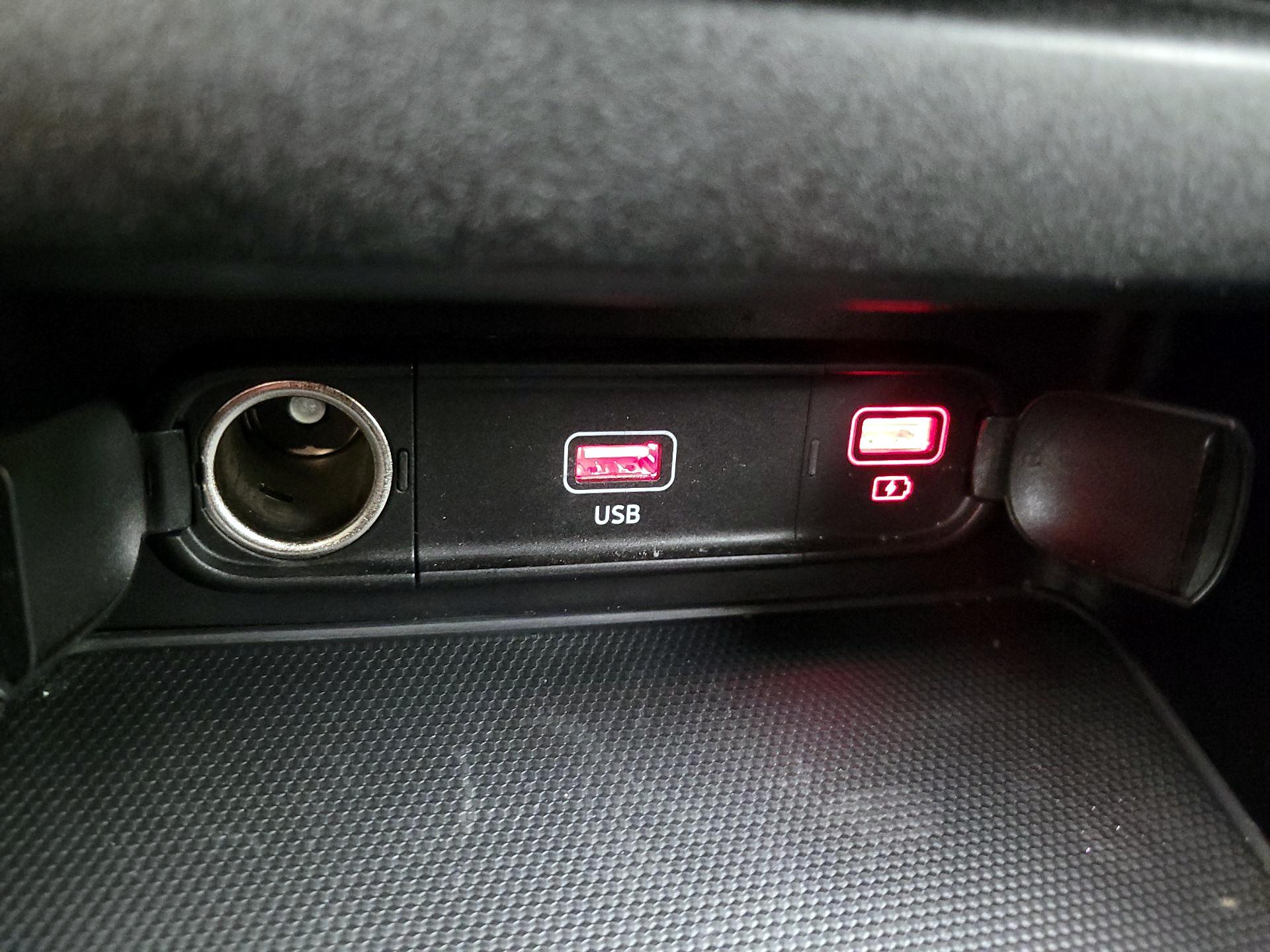 Thumbnail: 2023 Kia Forte - 19