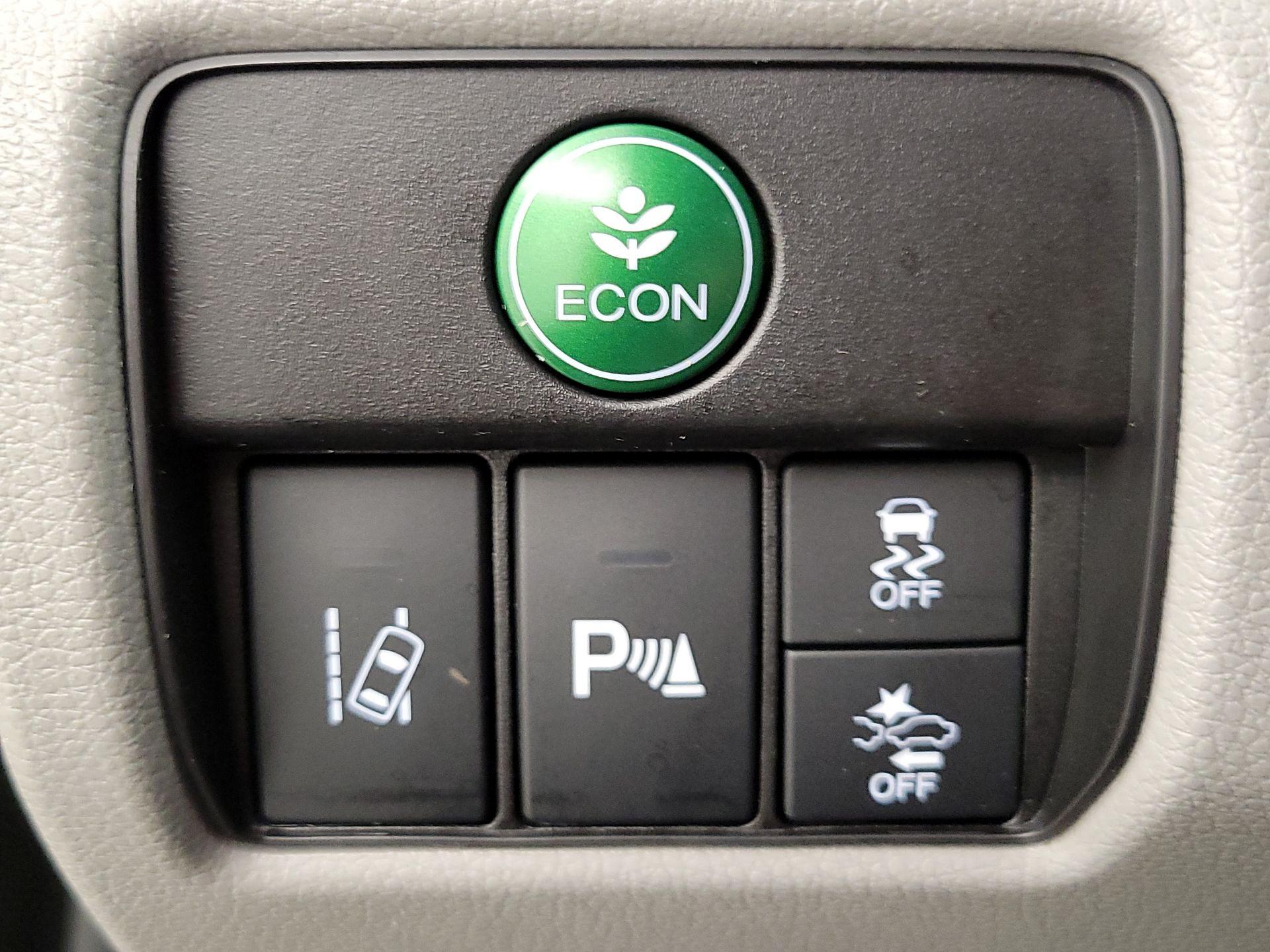 Thumbnail: 2017 Honda Accord - 13