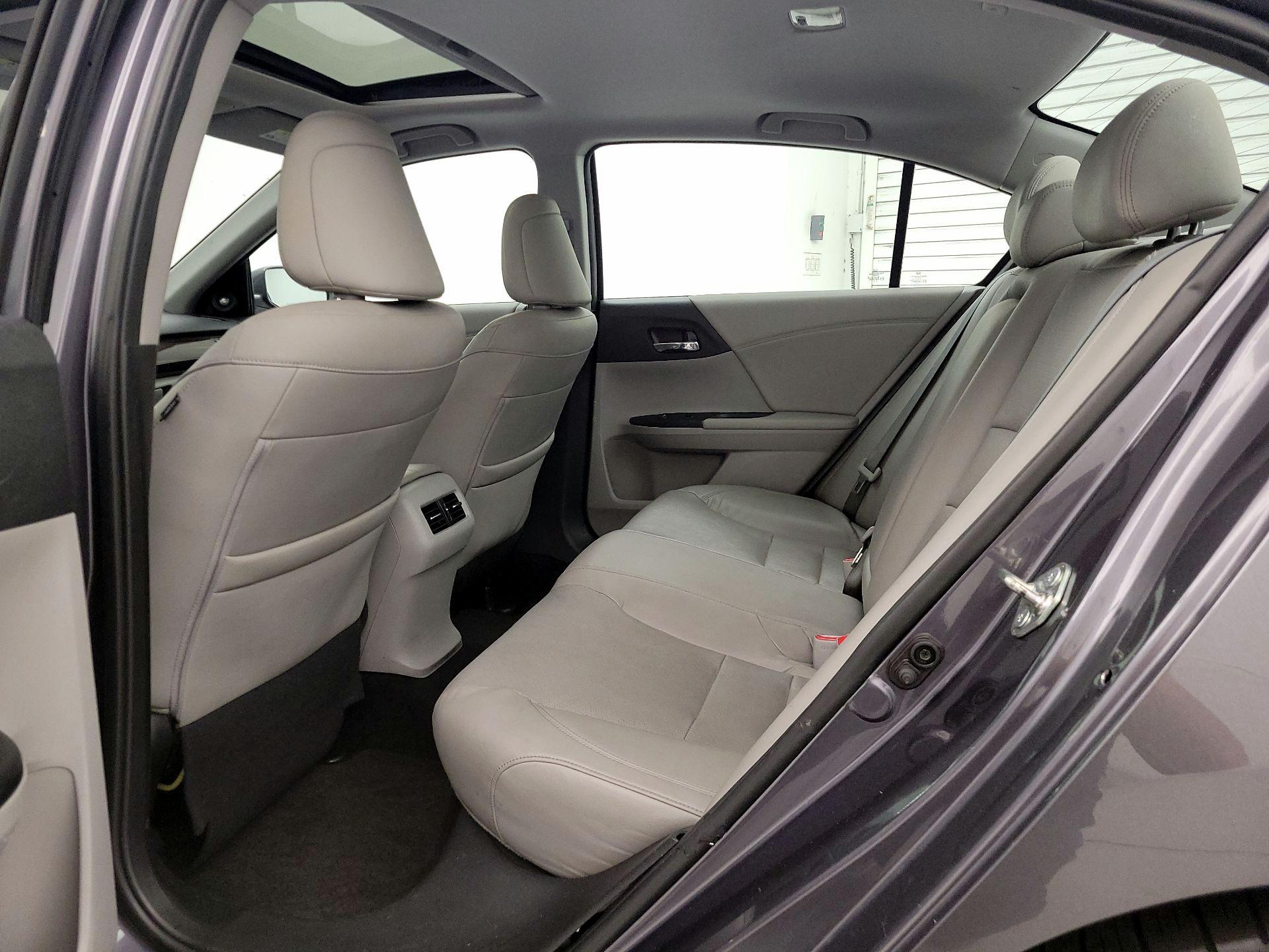 Thumbnail: 2017 Honda Accord - 20