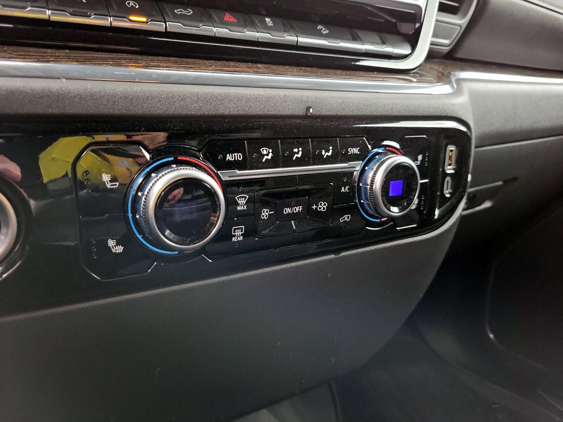 Thumbnail: 2023 GMC Sierra 1500 - 17