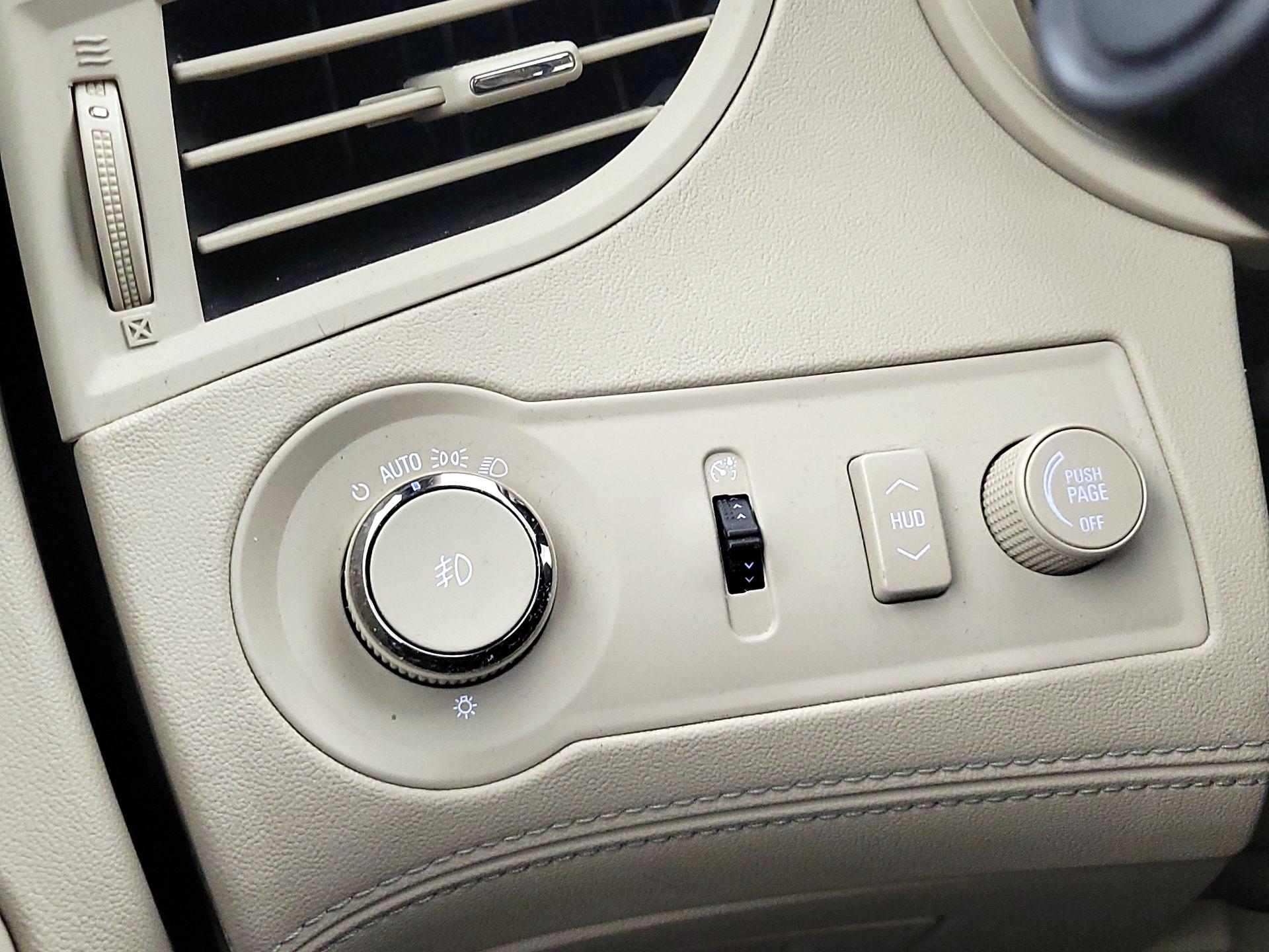 Thumbnail: 2014 Buick LaCrosse - 13