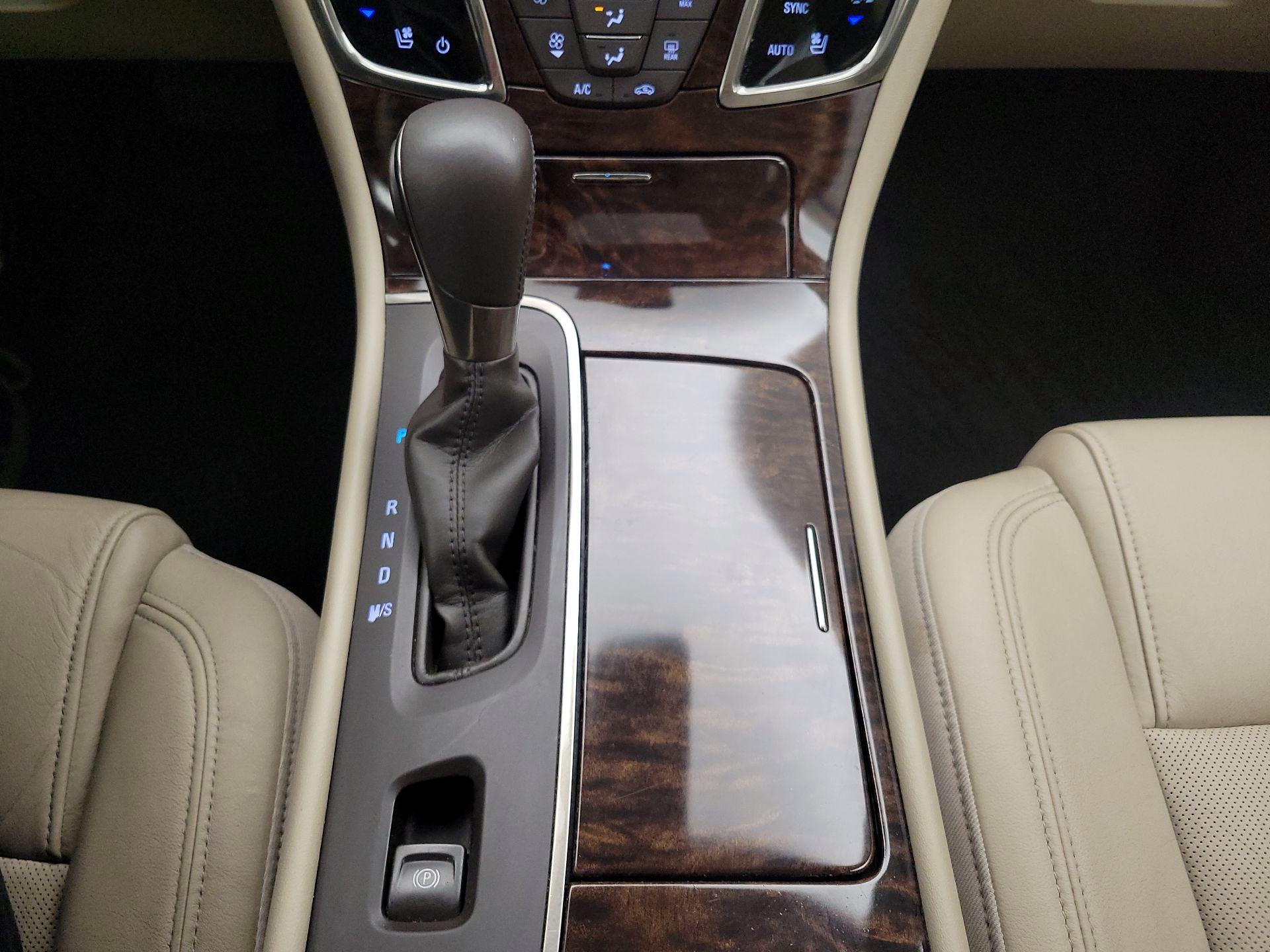 Thumbnail: 2014 Buick LaCrosse - 17