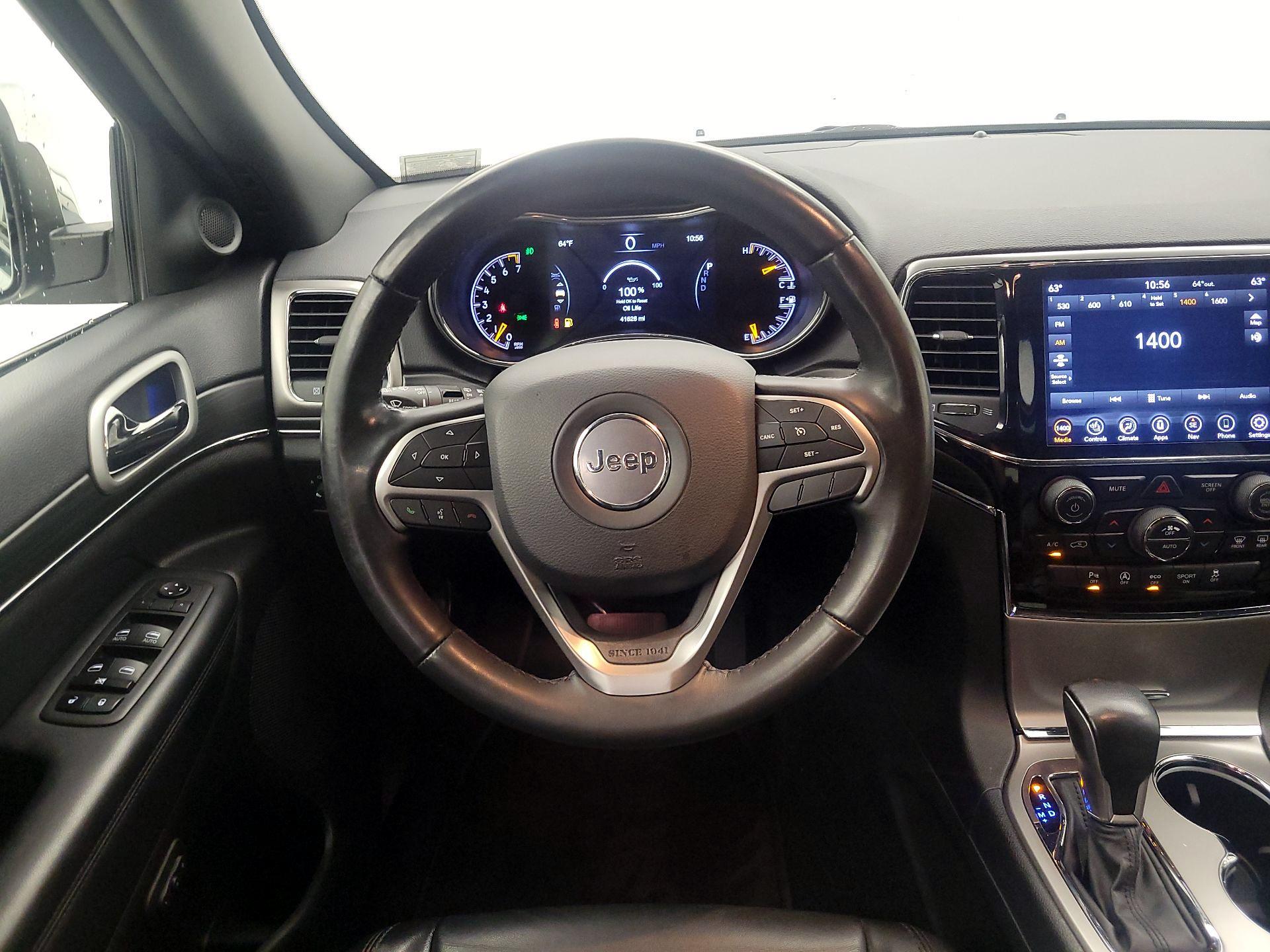 Thumbnail: 2022 Jeep Grand Cherokee - 10