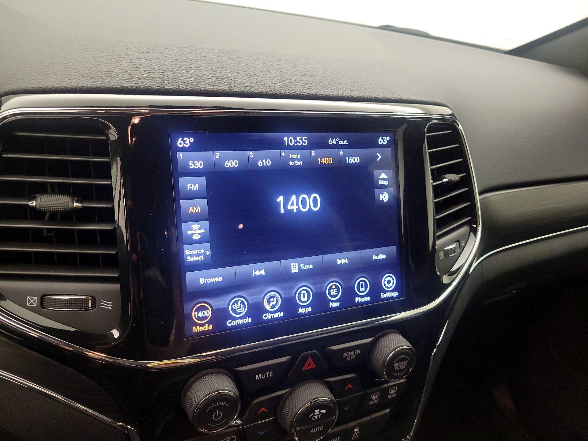 Thumbnail: 2022 Jeep Grand Cherokee - 15