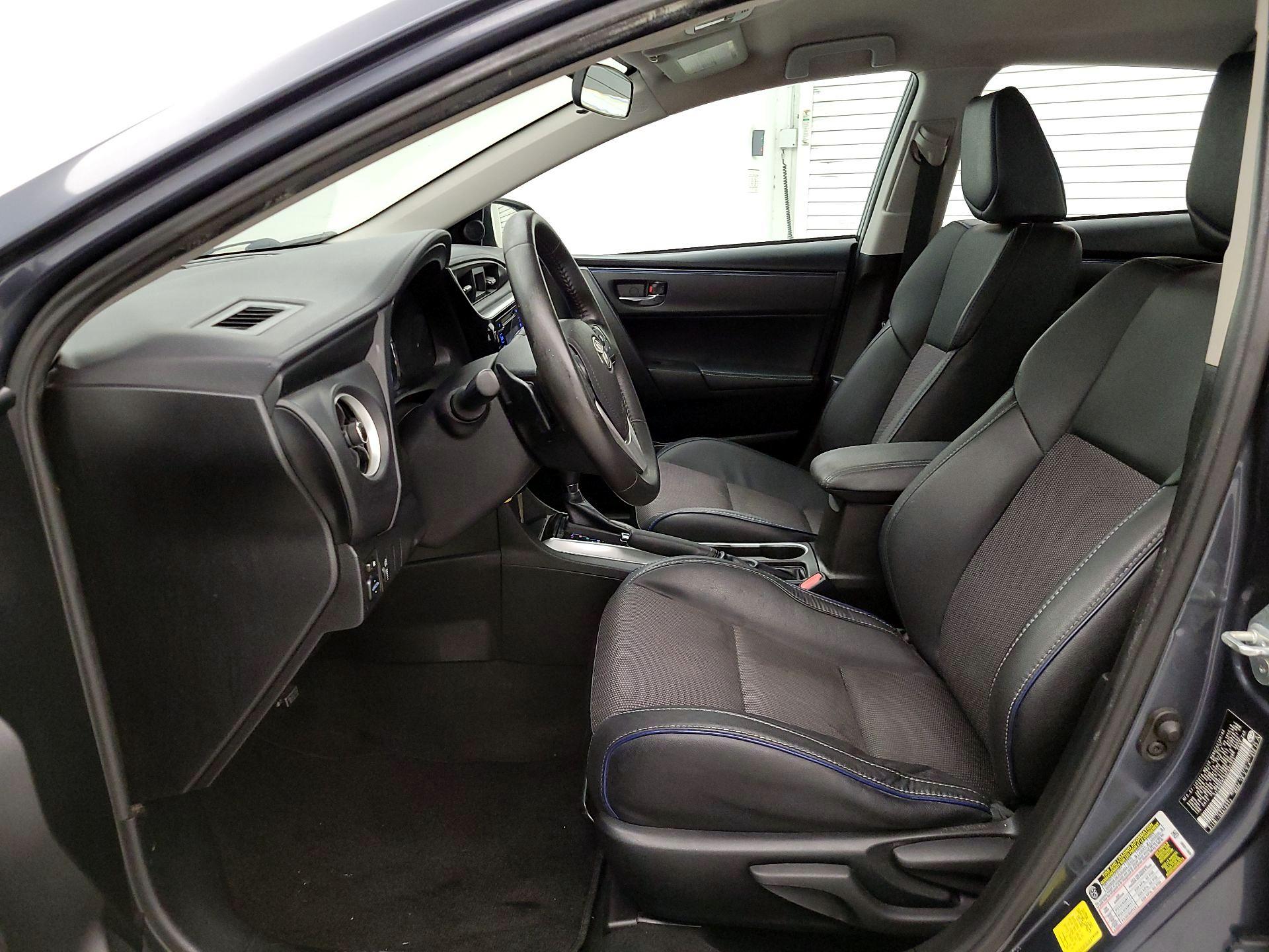 Thumbnail: 2017 Toyota Corolla - 11