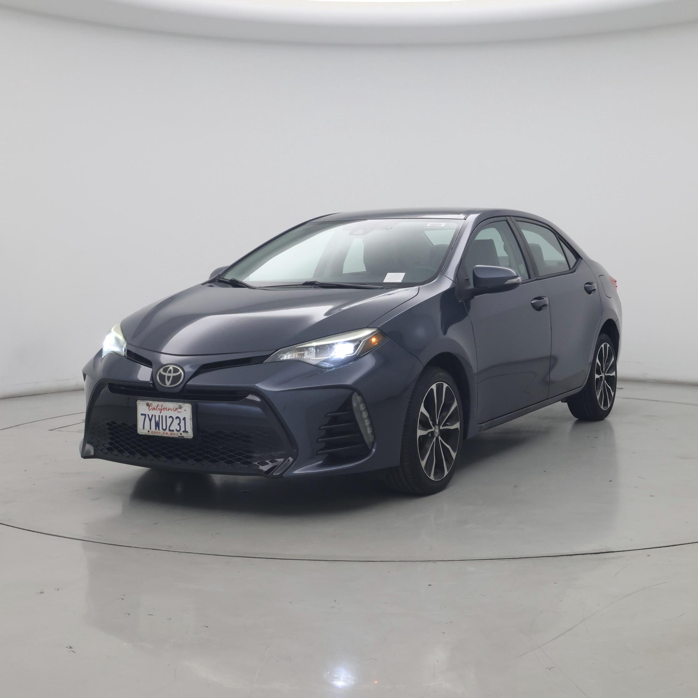 Thumbnail: 2017 Toyota Corolla - 4