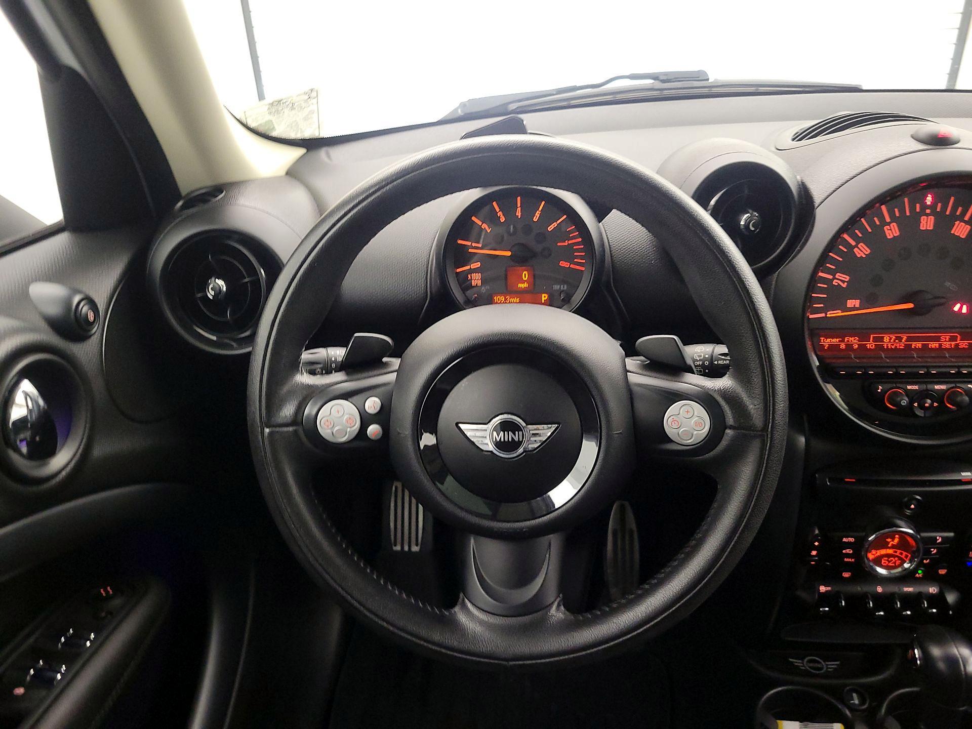 Thumbnail: 2015 MINI Cooper Countryman - 10