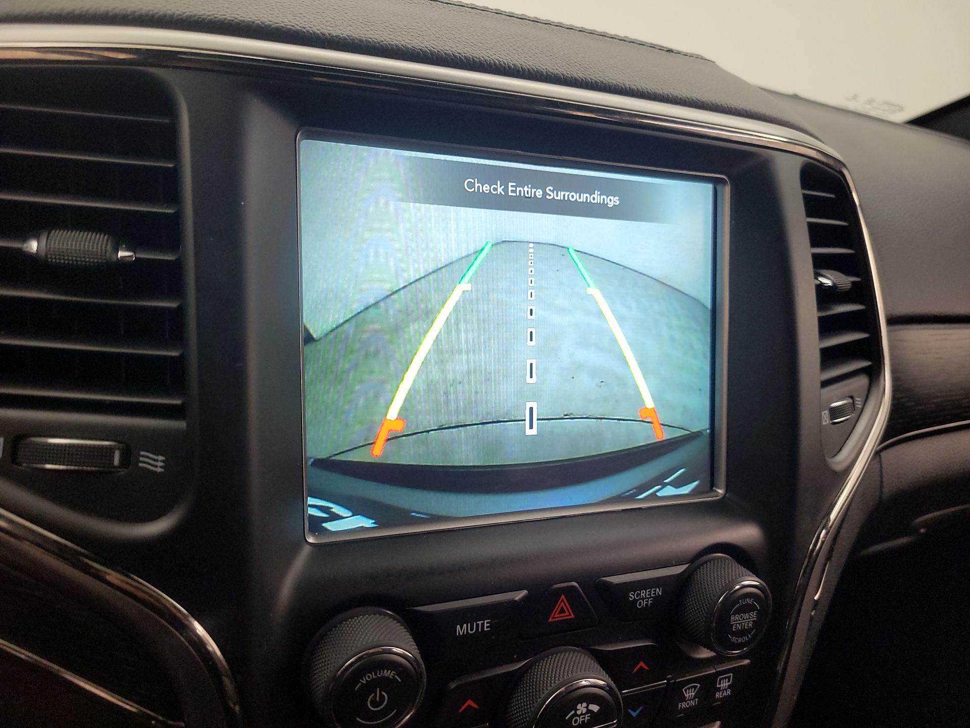 Thumbnail: 2018 Jeep Grand Cherokee - 14