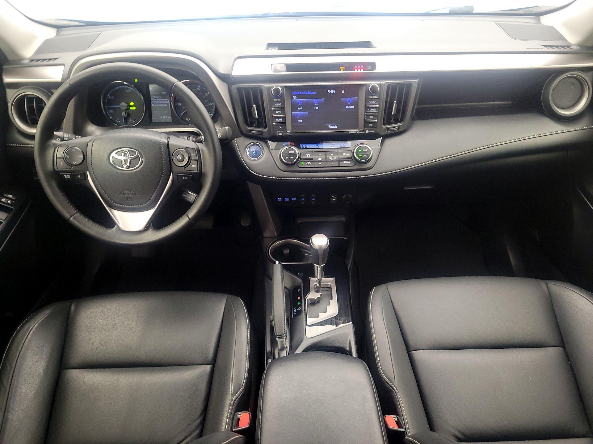 Thumbnail: 2018 Toyota RAV4 - 9