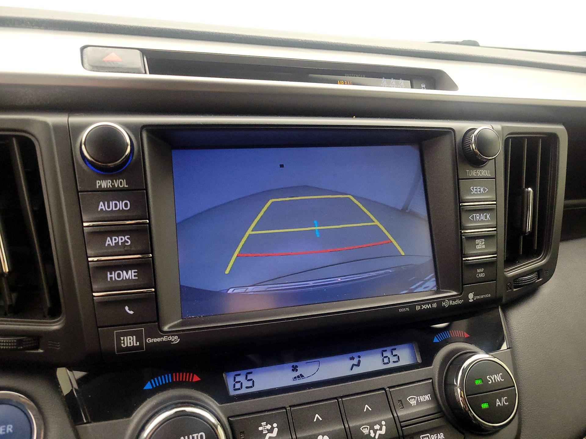 Thumbnail: 2018 Toyota RAV4 - 14