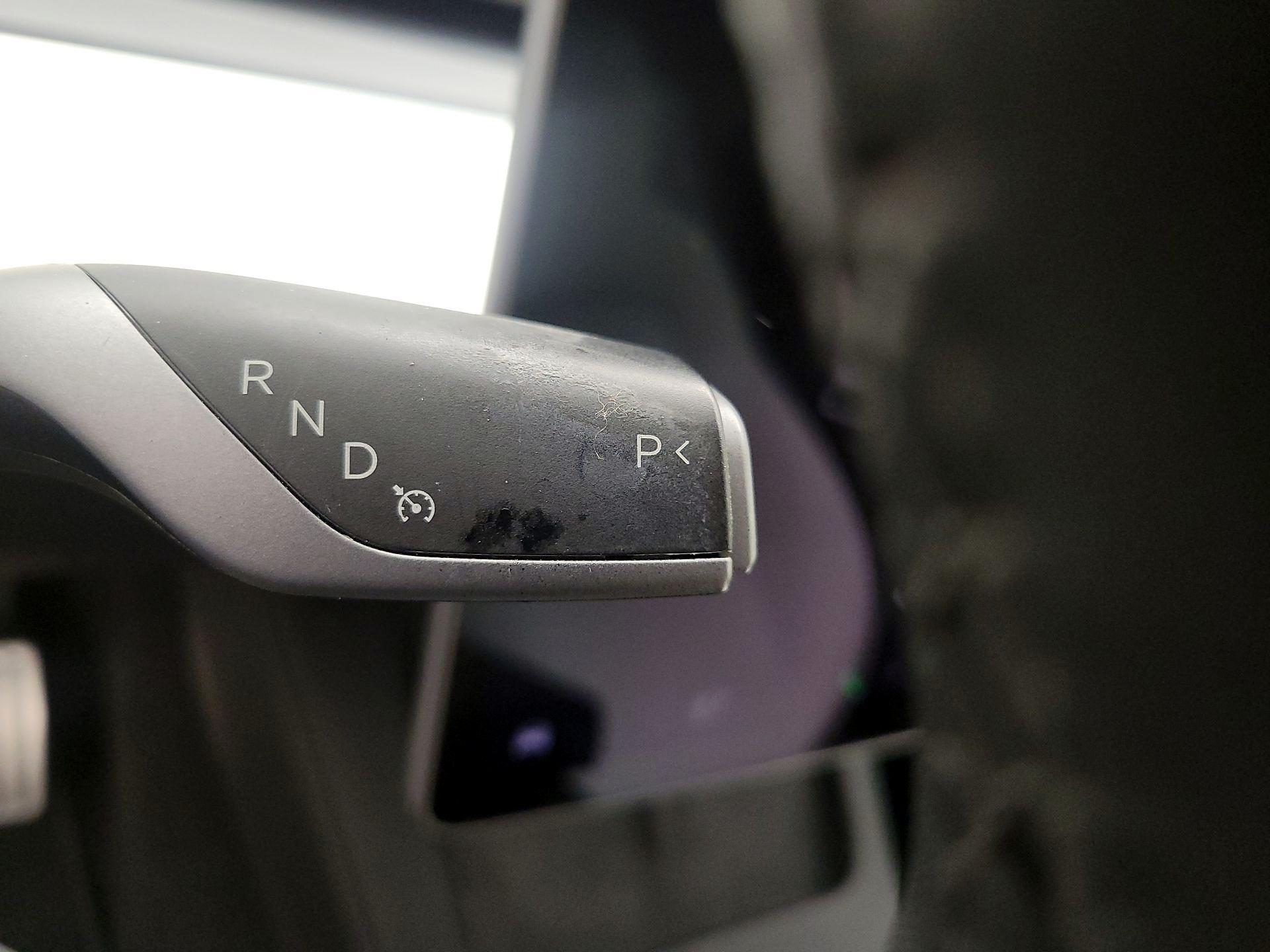 Thumbnail: 2022 Tesla Model Y - 16