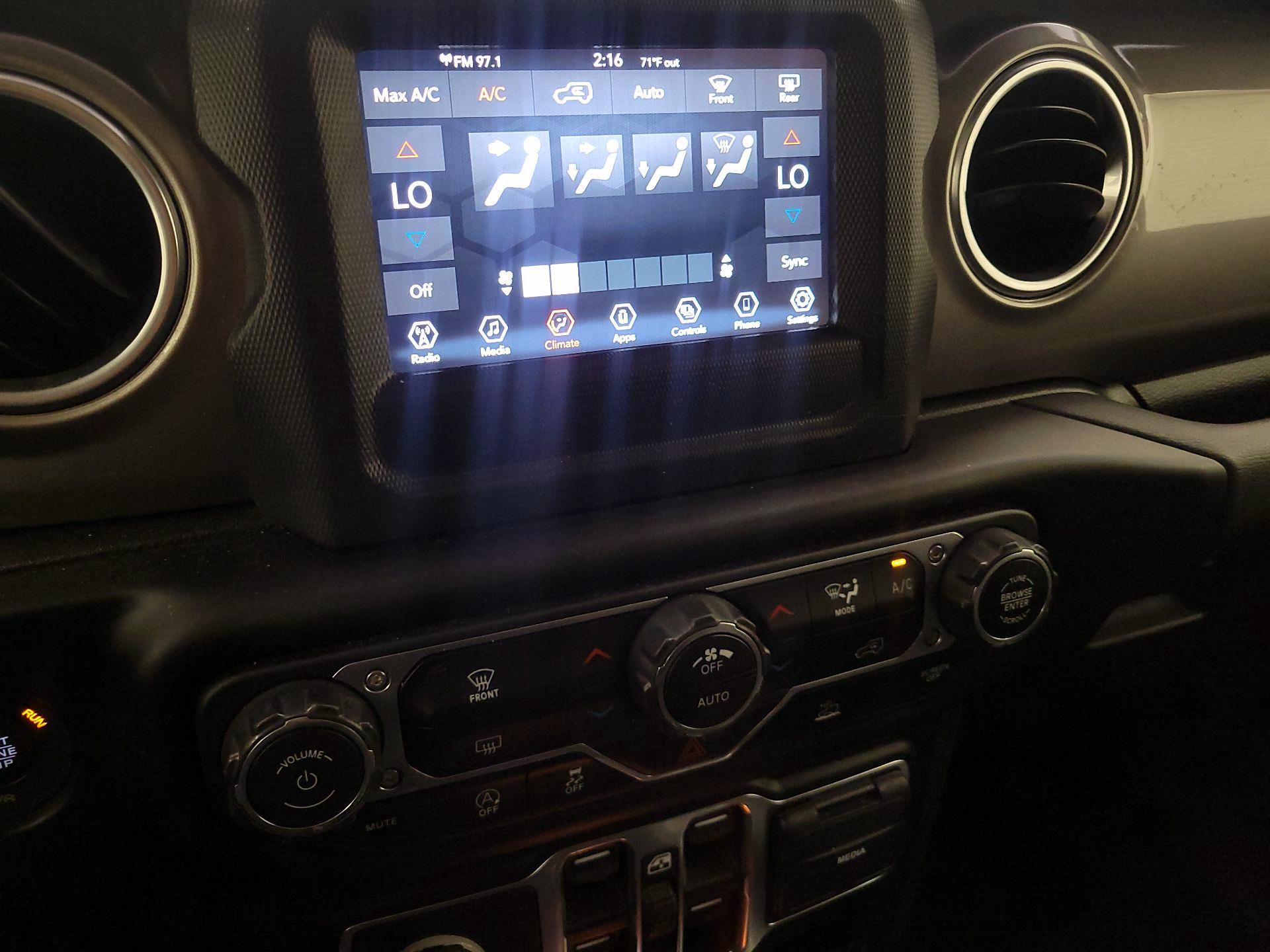 Thumbnail: 2021 Jeep Wrangler - 16