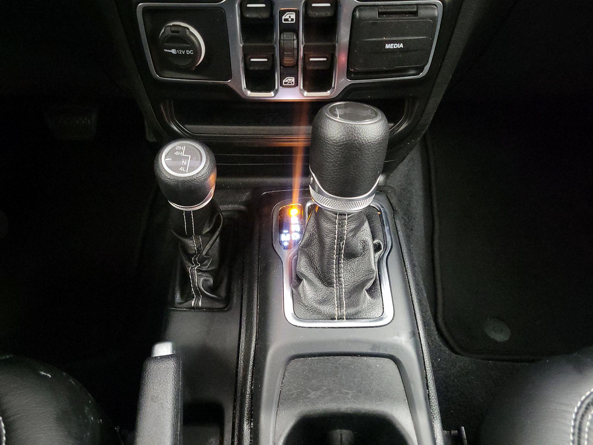 Thumbnail: 2021 Jeep Wrangler - 17