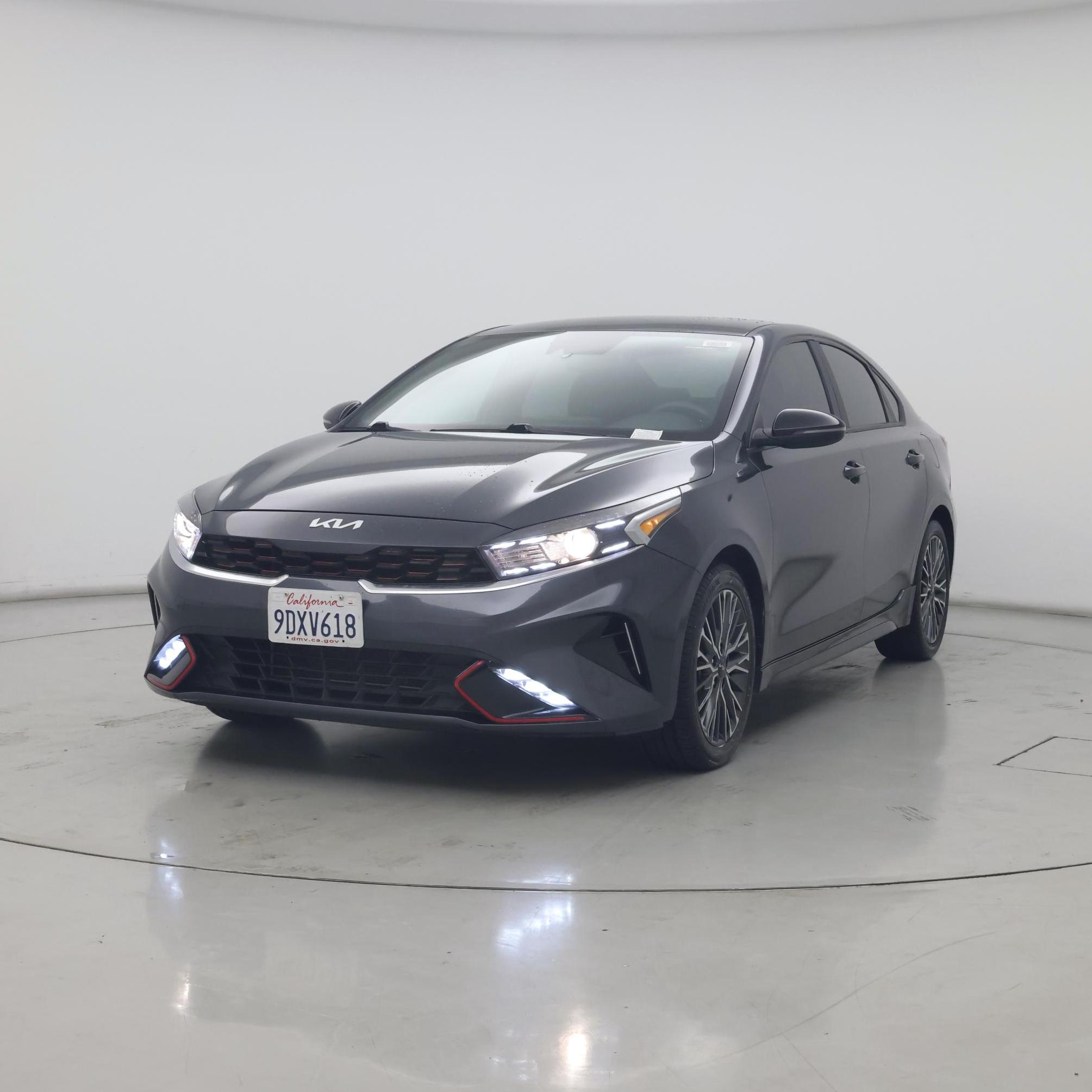 Thumbnail: 2023 Kia Forte - 4