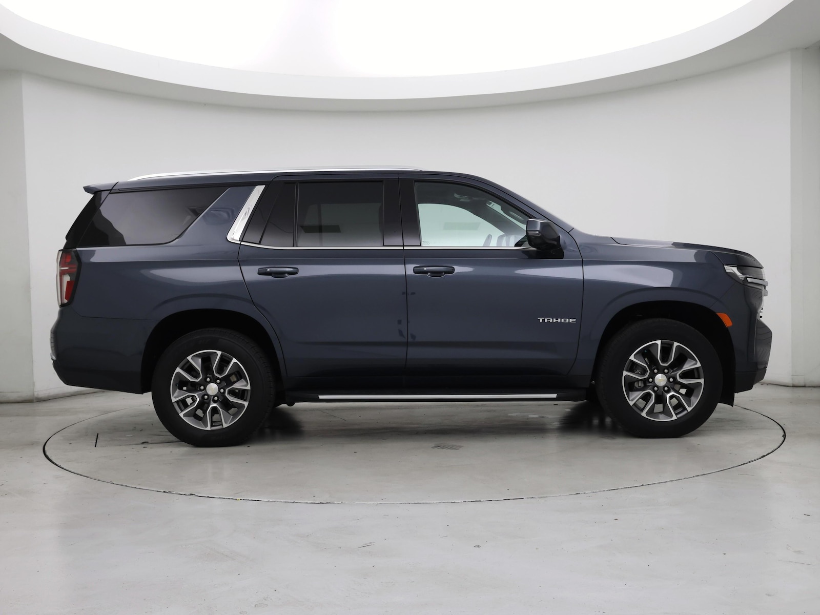 2021 Chevrolet Tahoe LT - Photo 8