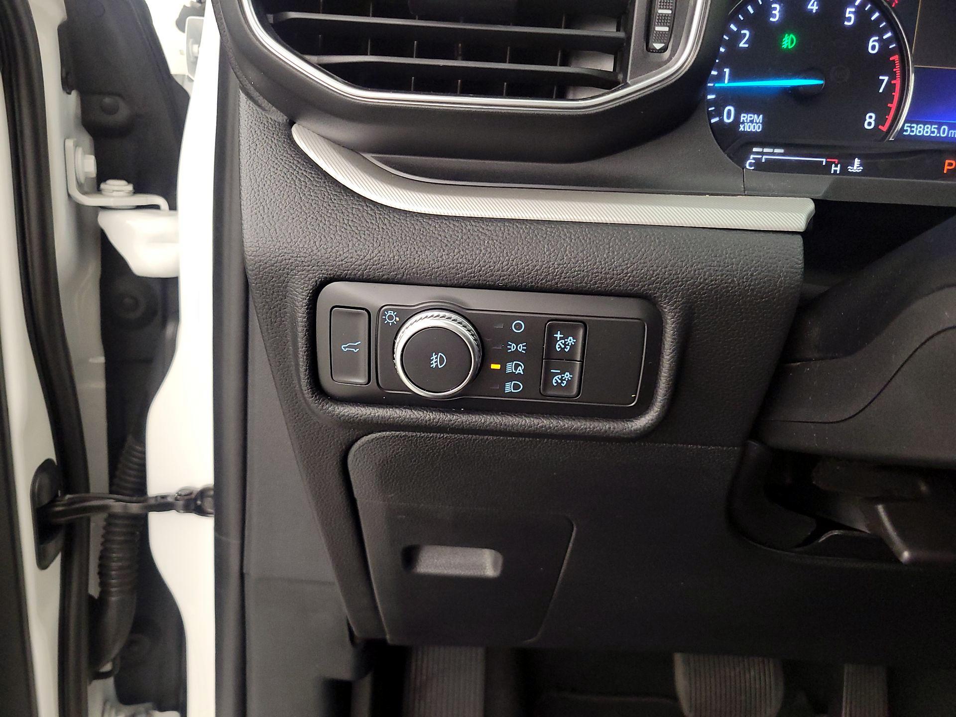 Thumbnail: 2020 Ford Explorer - 13