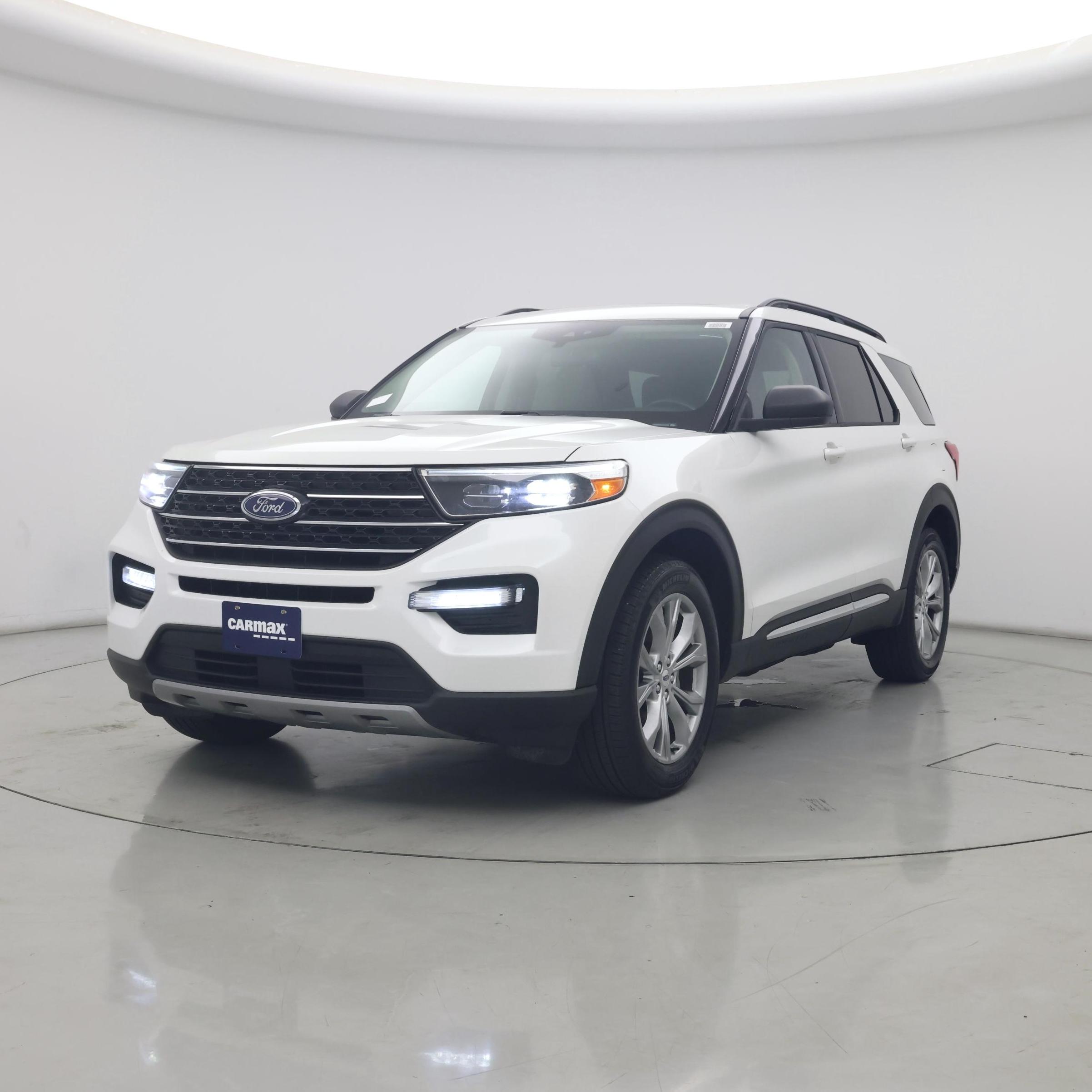 Thumbnail: 2020 Ford Explorer - 4