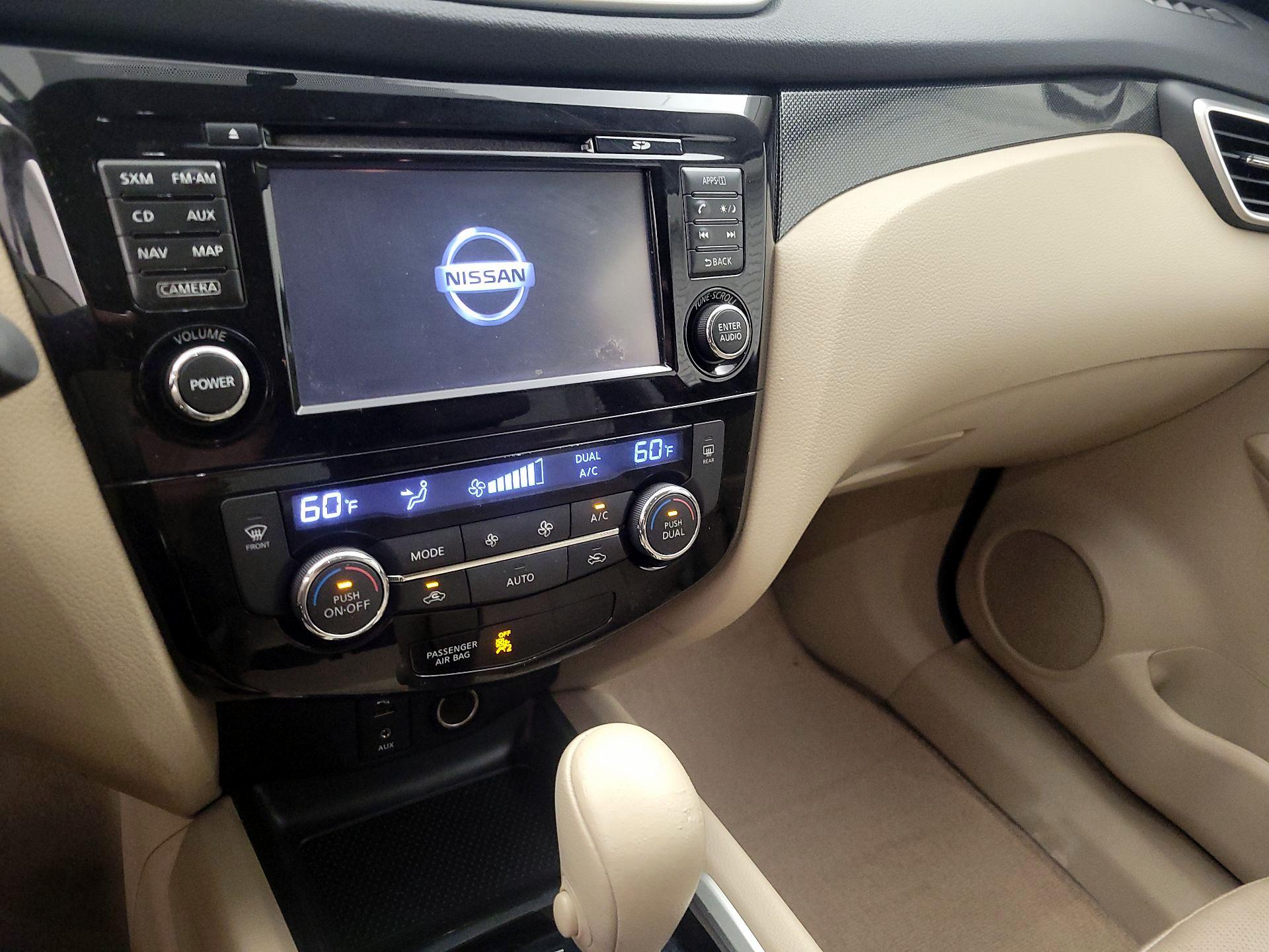 Thumbnail: 2014 Nissan Rogue - 17