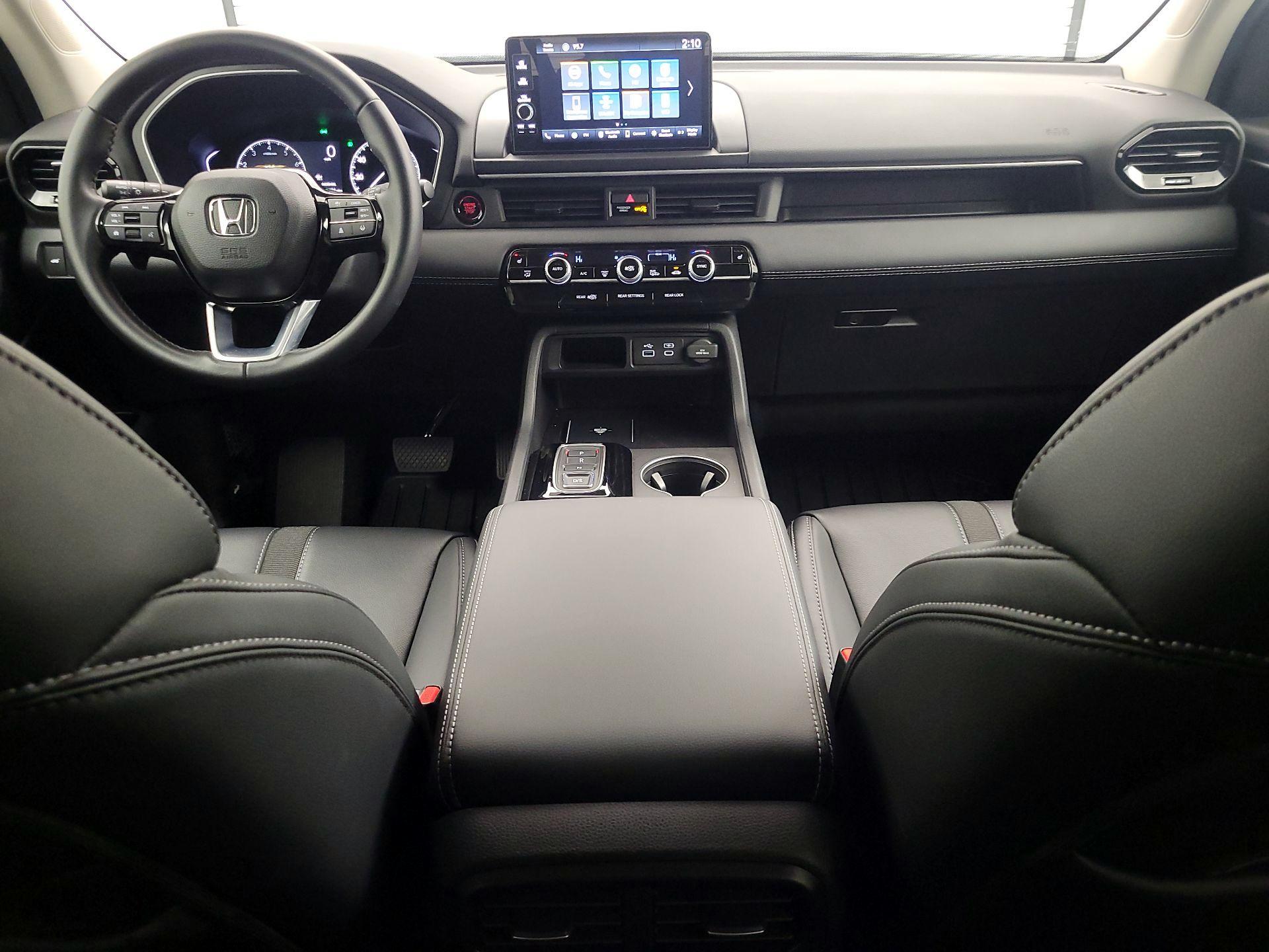 Thumbnail: 2025 Honda Pilot - 9