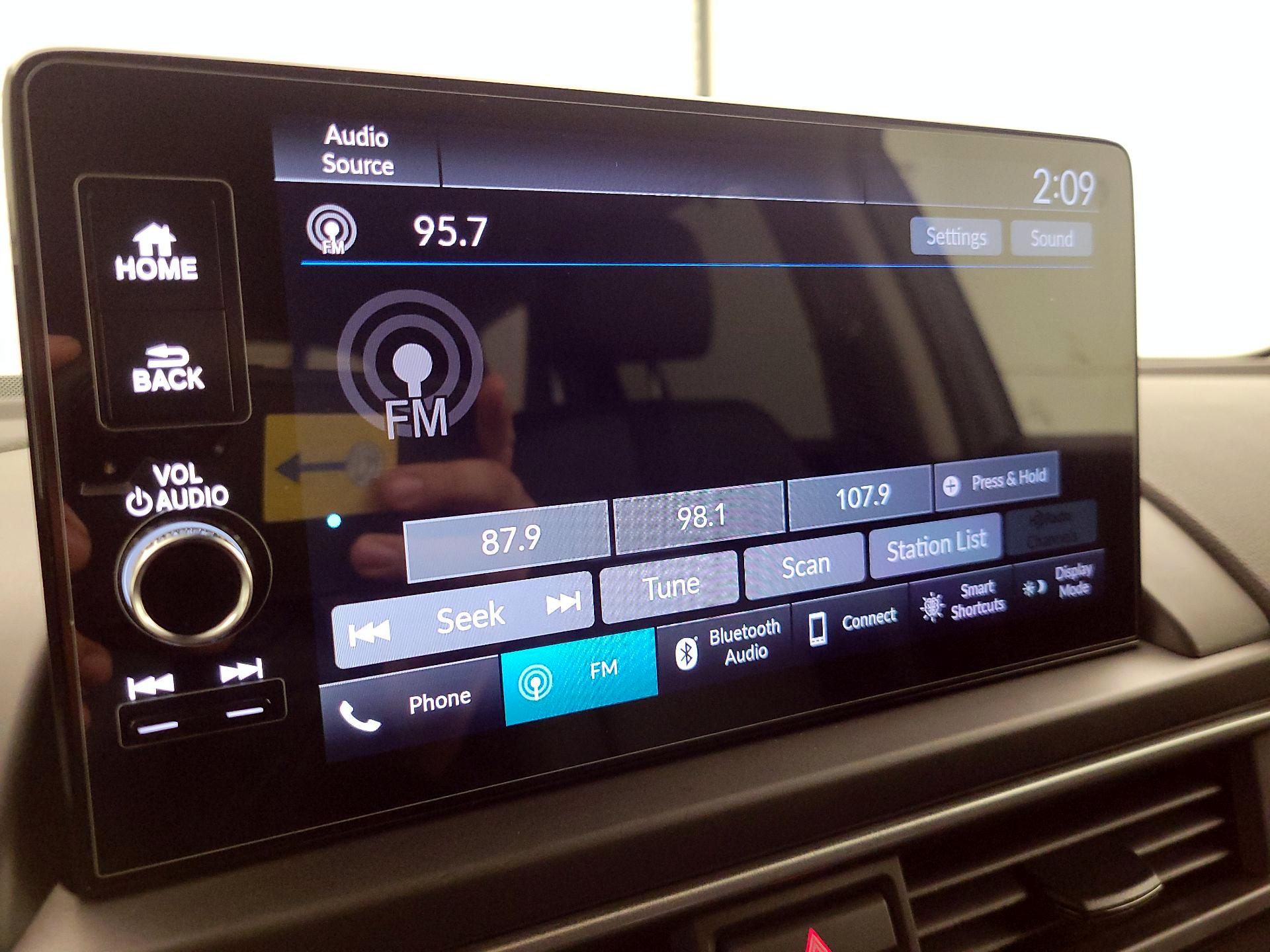 Thumbnail: 2025 Honda Pilot - 15