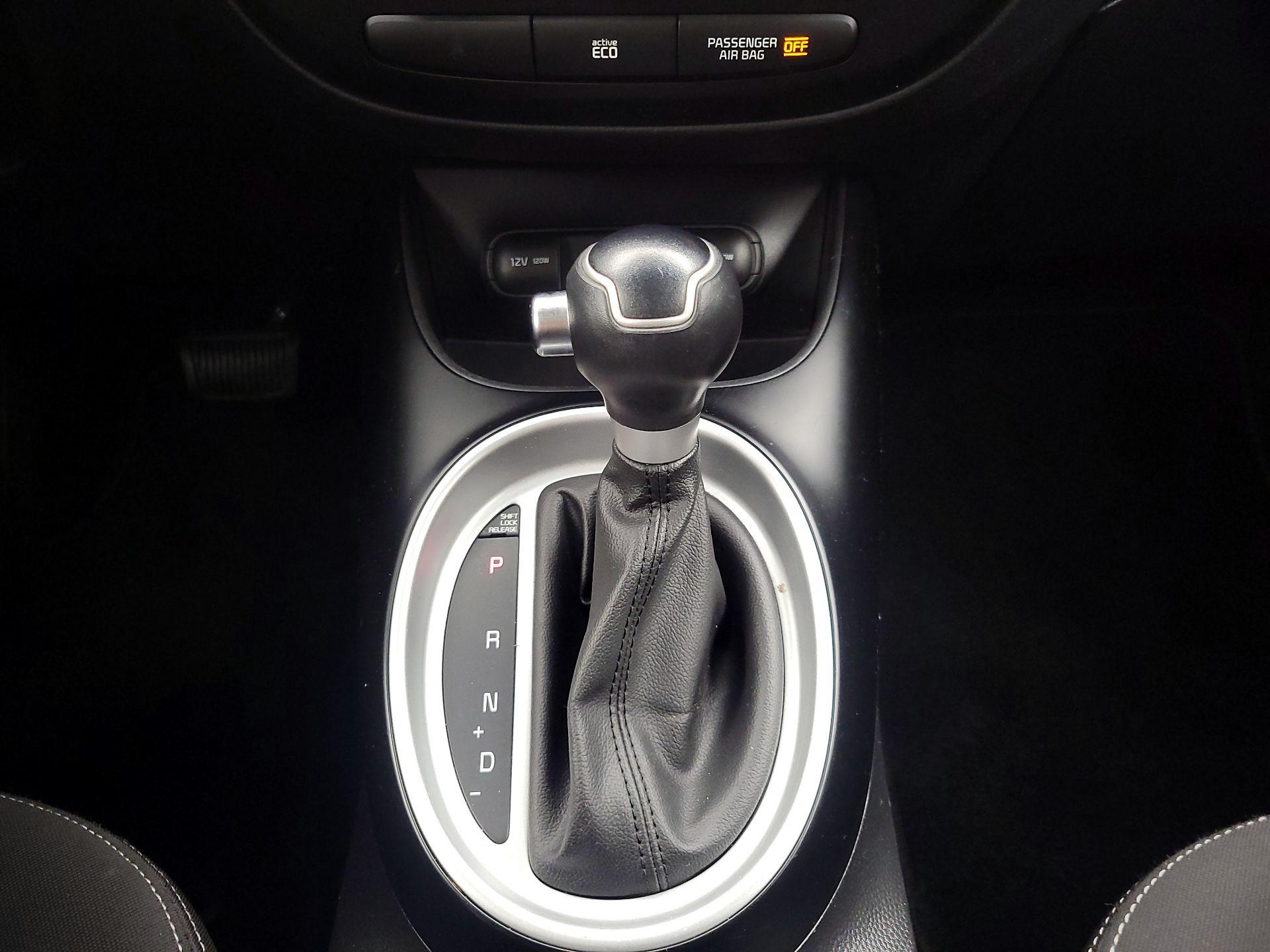 Thumbnail: 2016 Kia Soul - 16