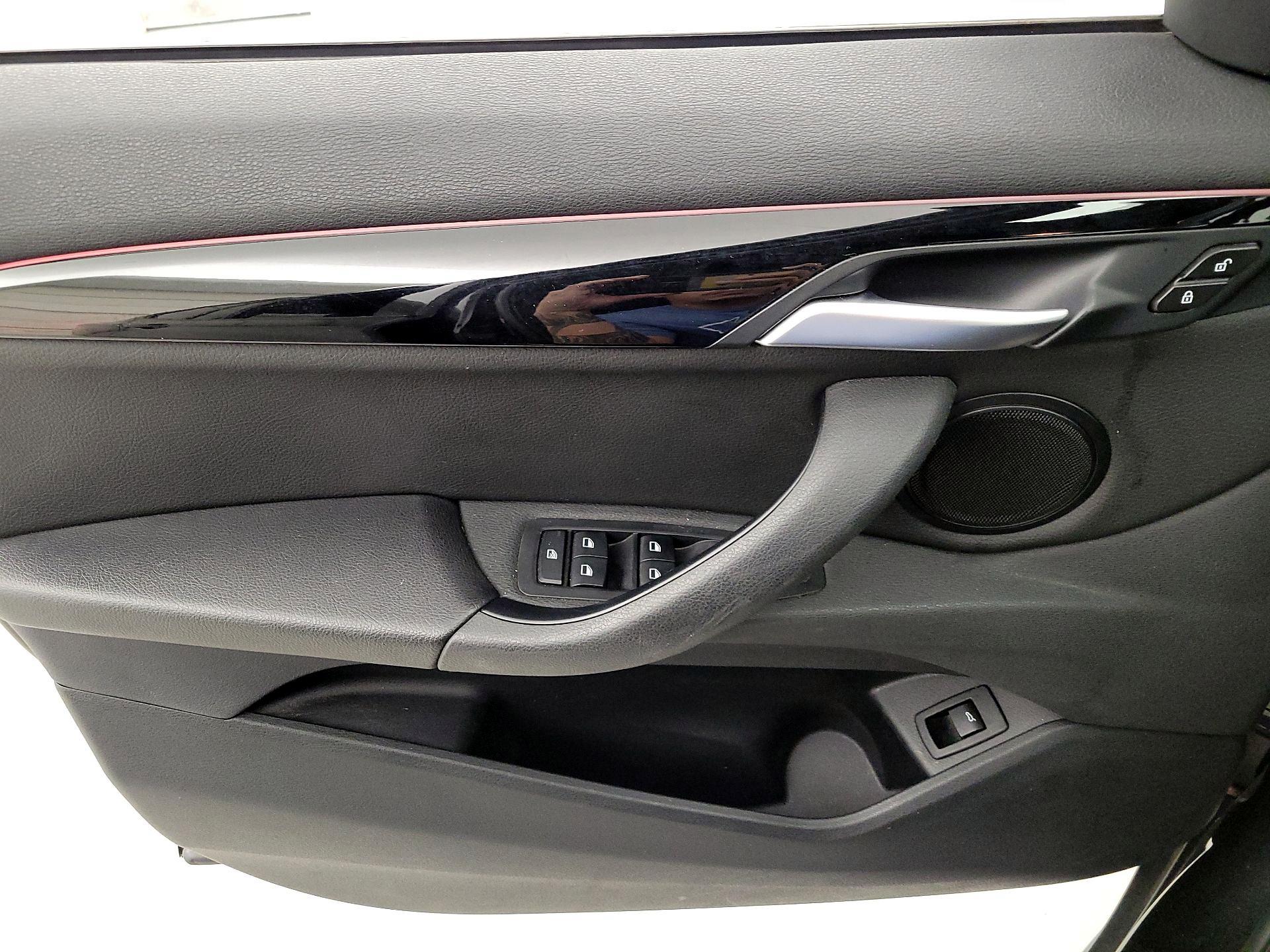 Thumbnail: 2020 BMW X1 - 10