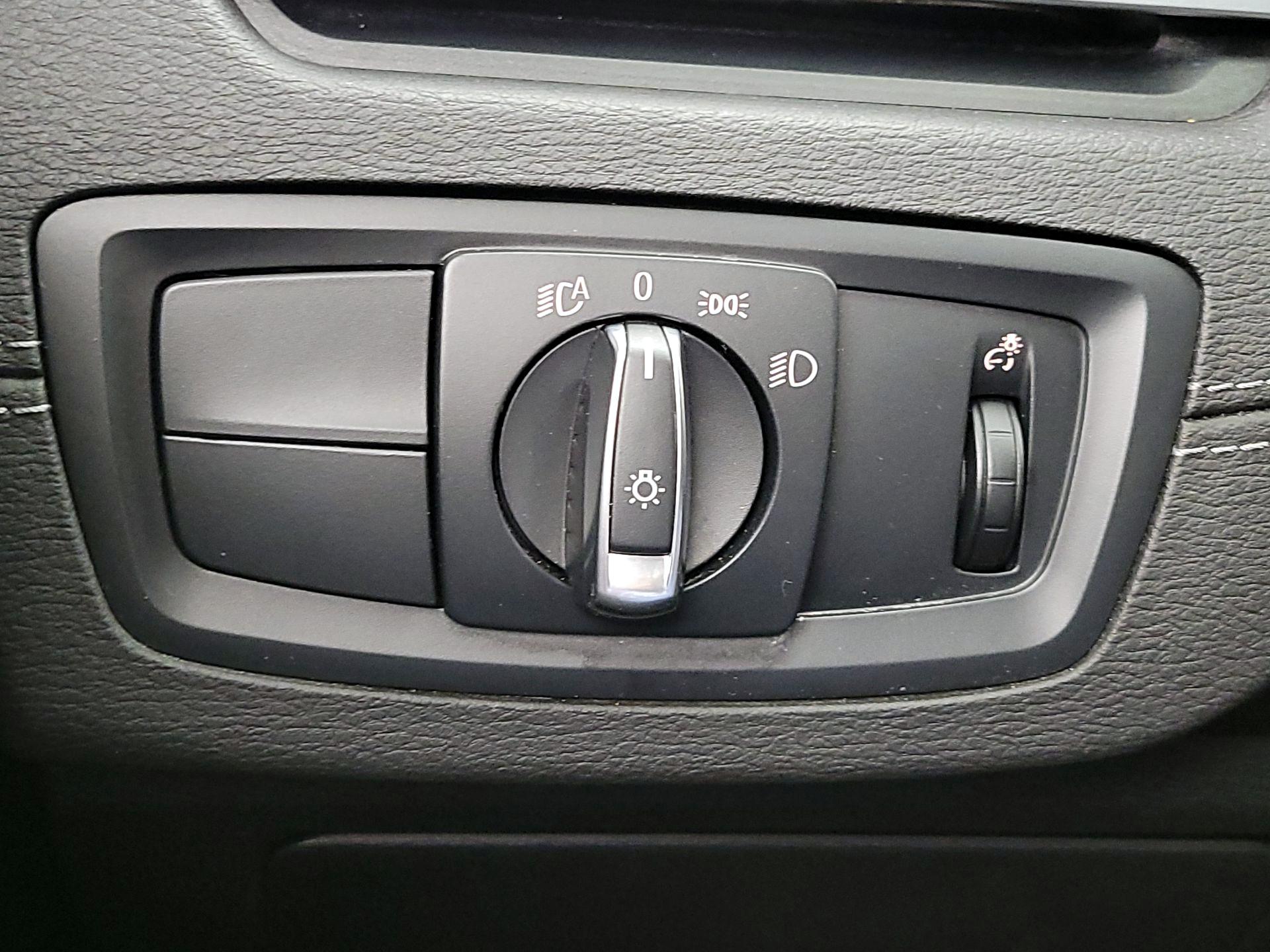 Thumbnail: 2020 BMW X1 - 11