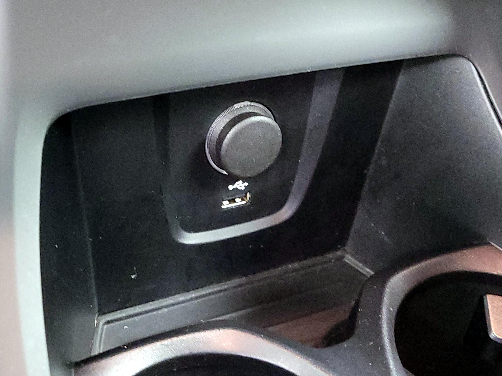 Thumbnail: 2020 BMW X1 - 17