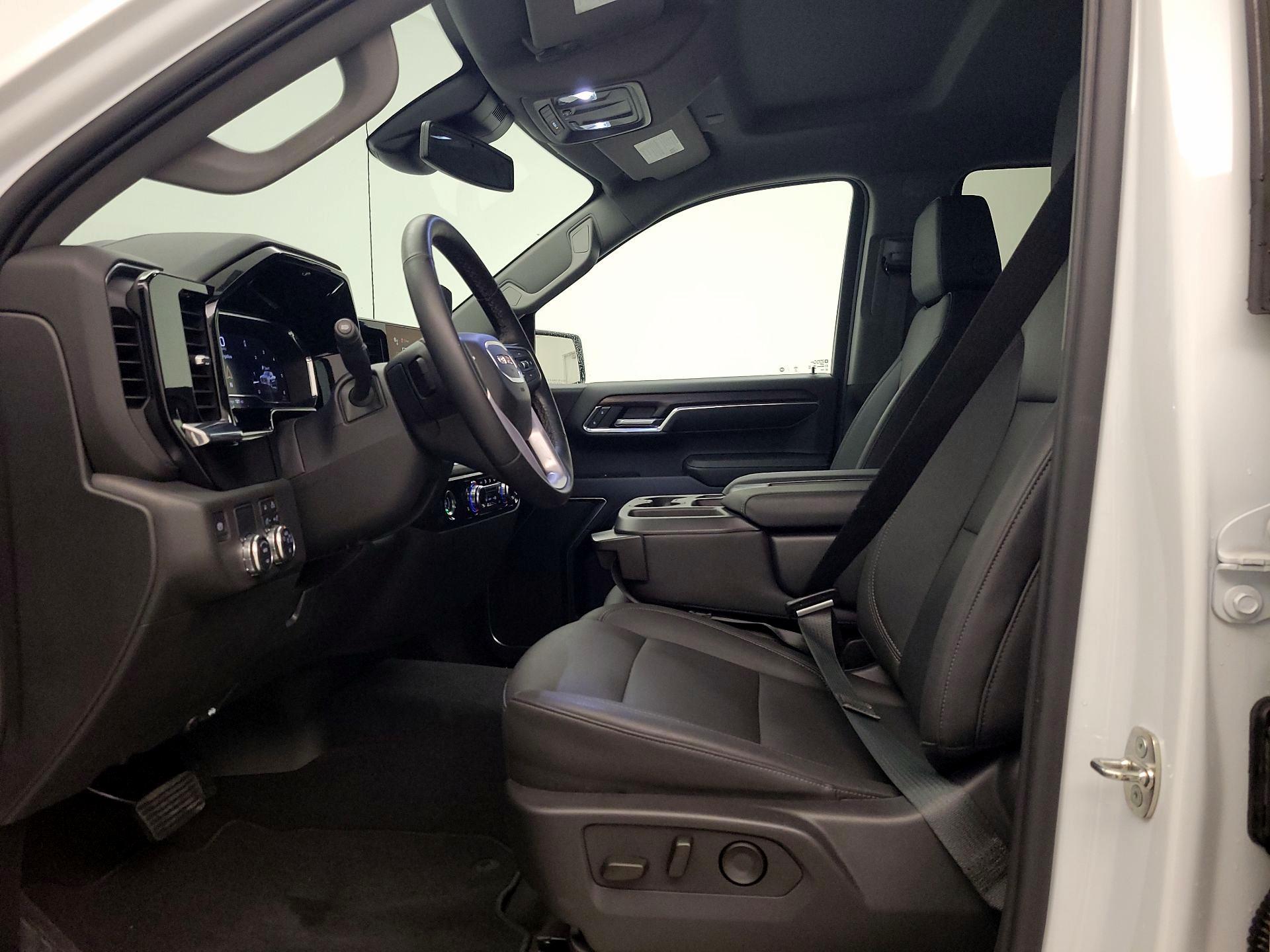 Thumbnail: 2024 GMC Sierra 1500 - 11