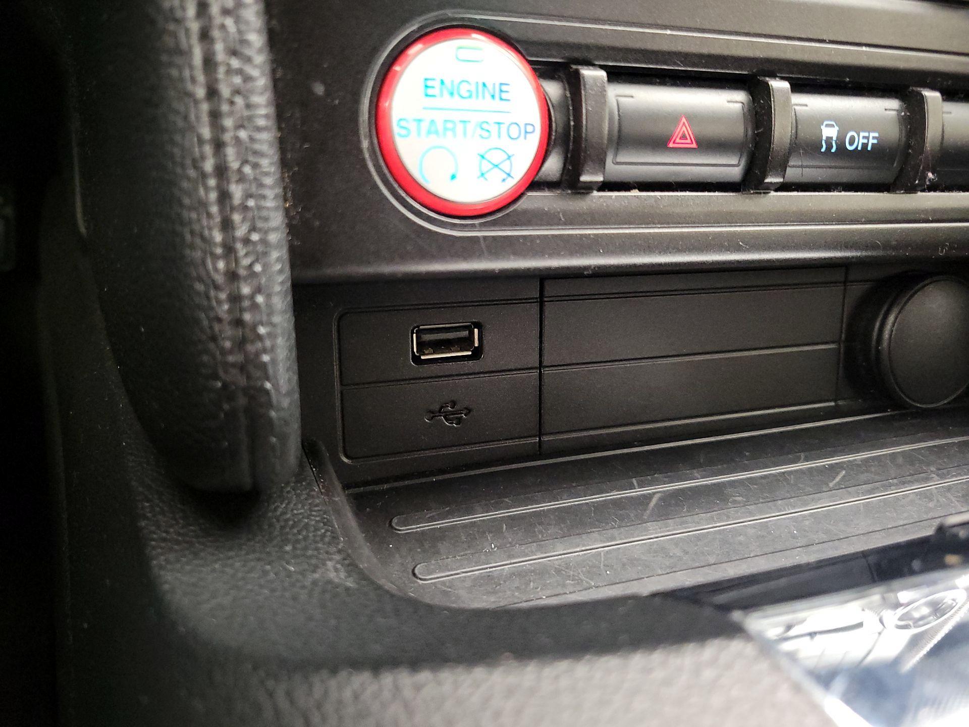 Thumbnail: 2016 Ford Mustang - 18